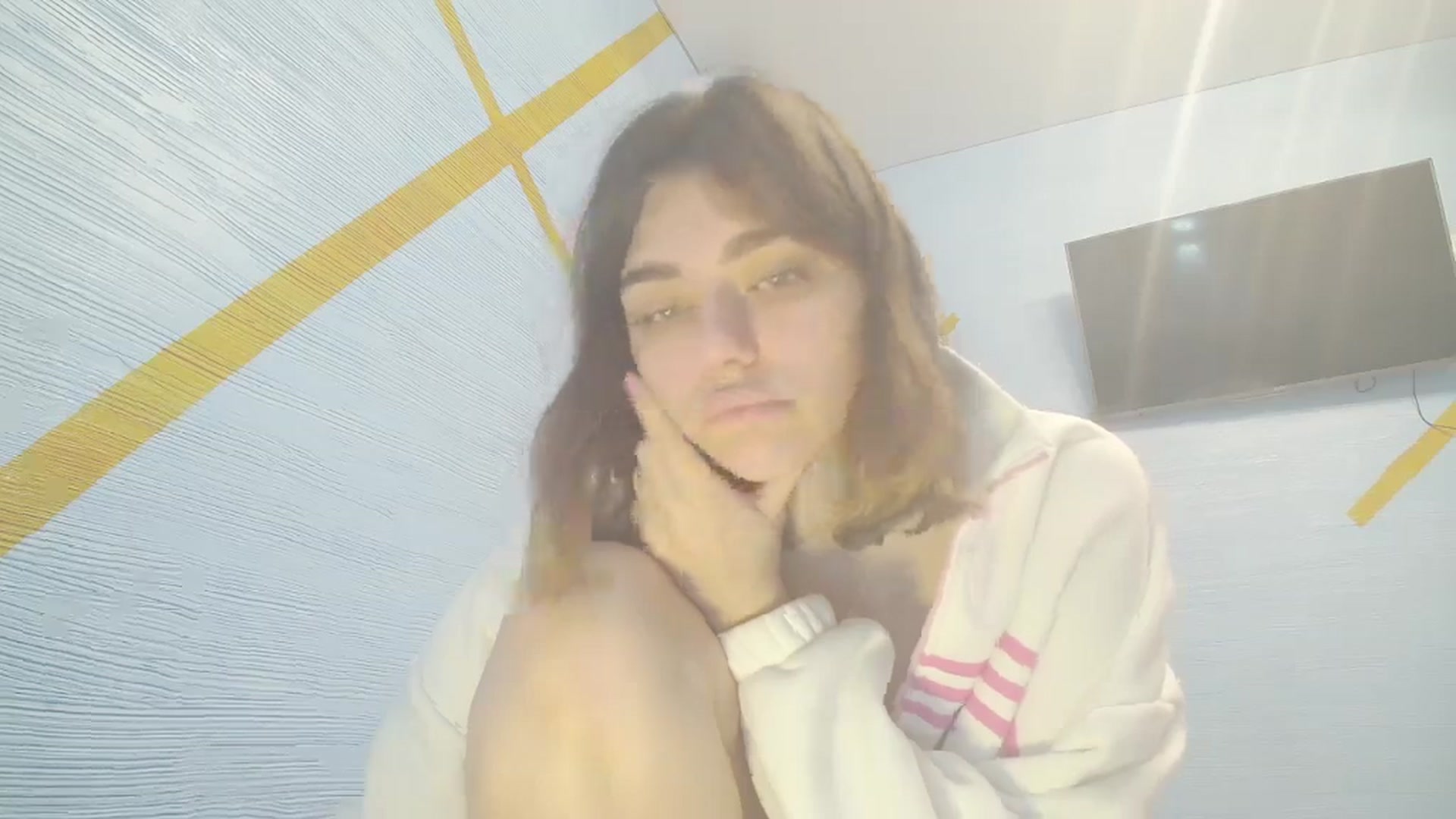 Gallery image thumbnail from Hot_Weells's myfreecams stream on, 12/01/2025, 15:27 image 3 of 20