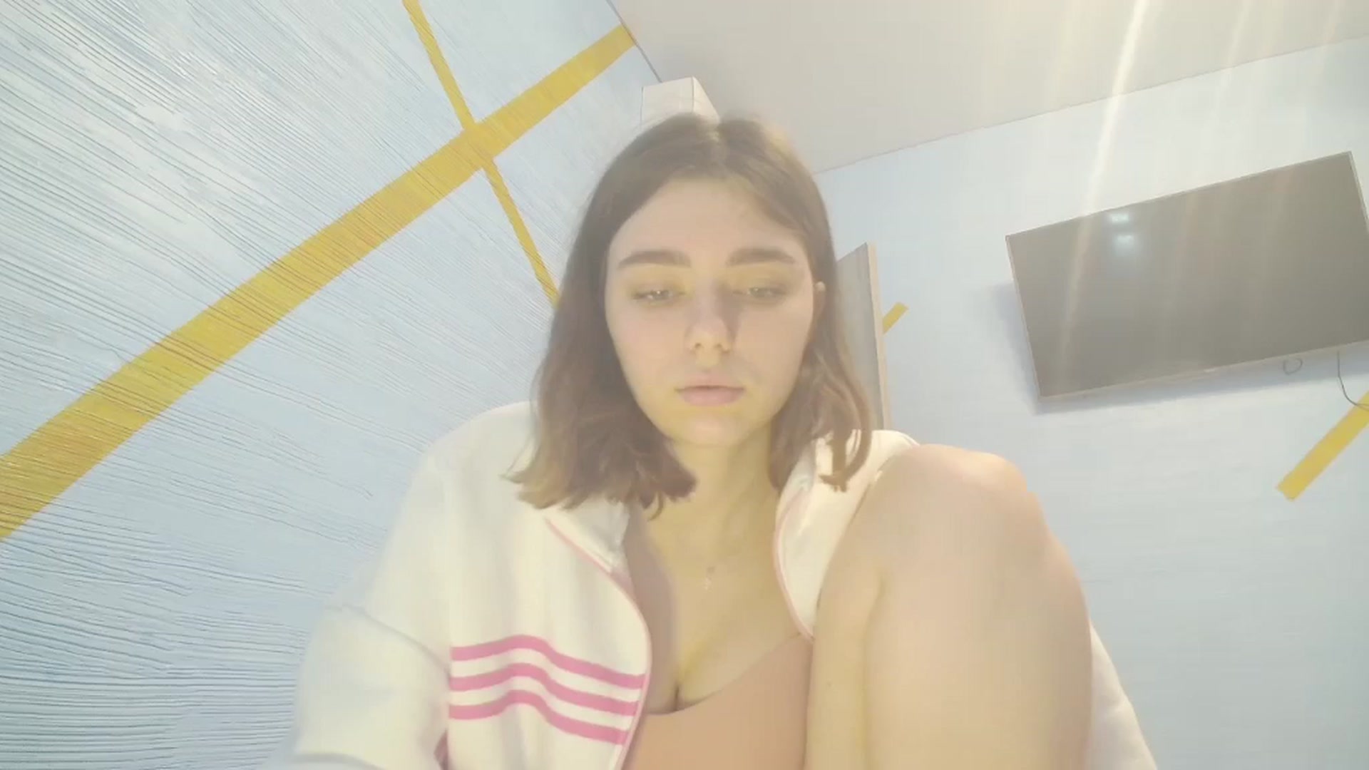 Gallery image thumbnail from Hot_Weells's myfreecams stream on, 12/01/2025, 15:27 image 1 of 20