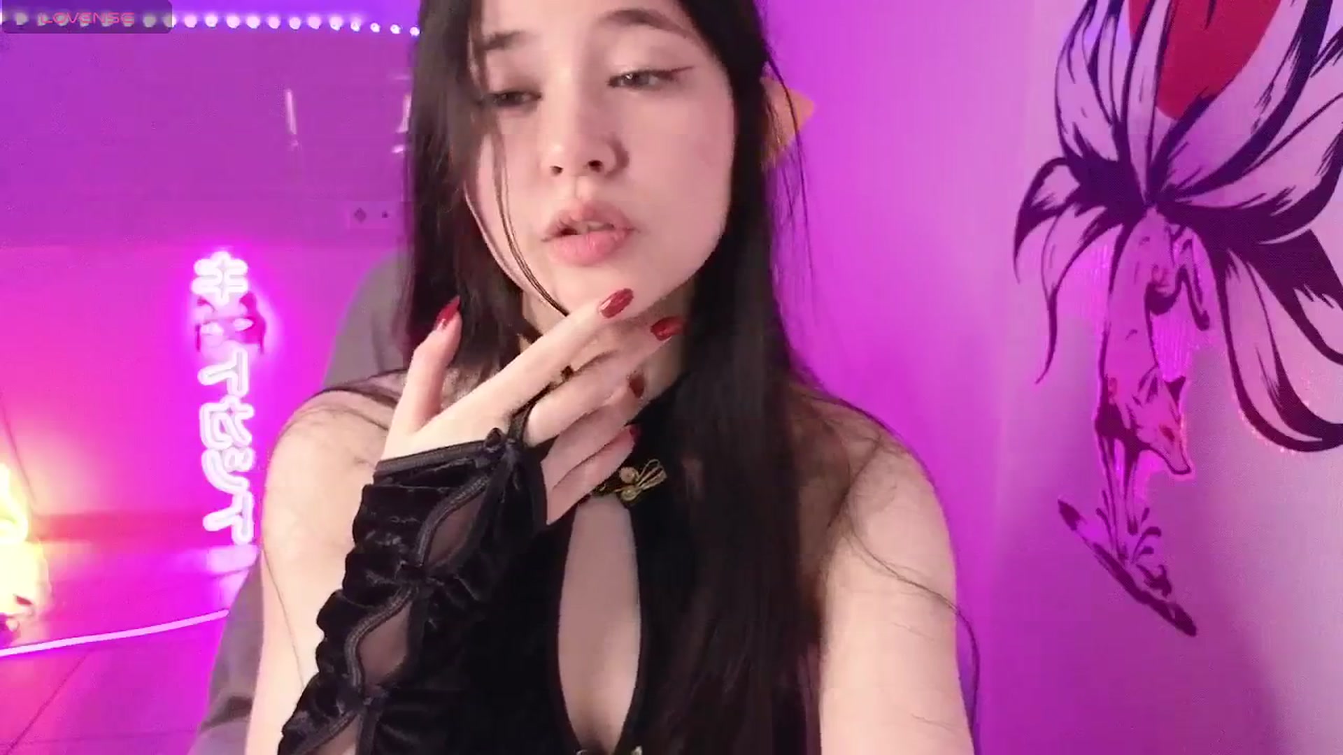 Gallery image thumbnail from Hot_goodness's myfreecams stream on, 12/21/2025, 14:44 image 12 of 20