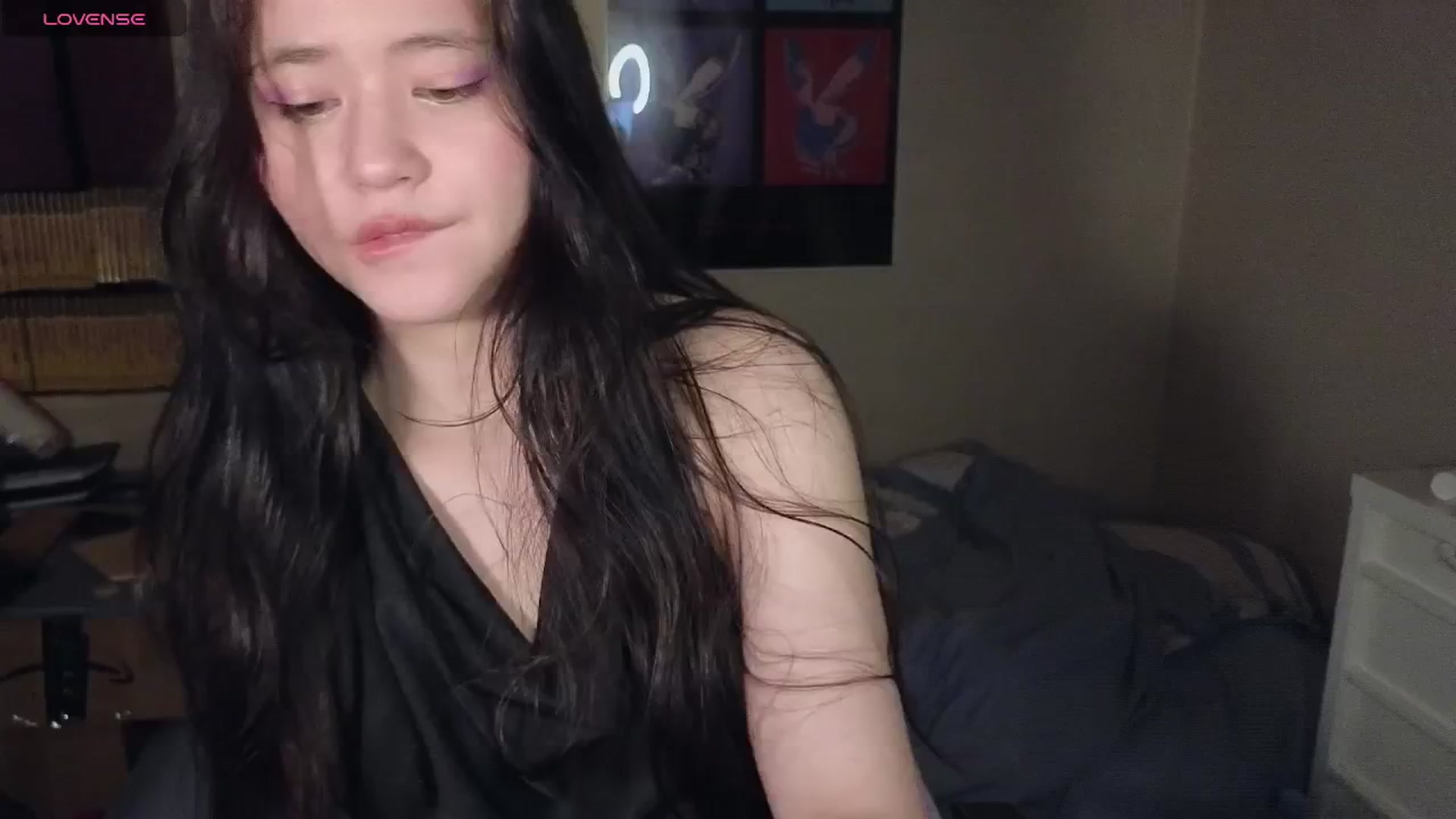Gallery image thumbnail from Hot_goodness's myfreecams stream on, 04/15/2026, 20:25 image 4 of 20