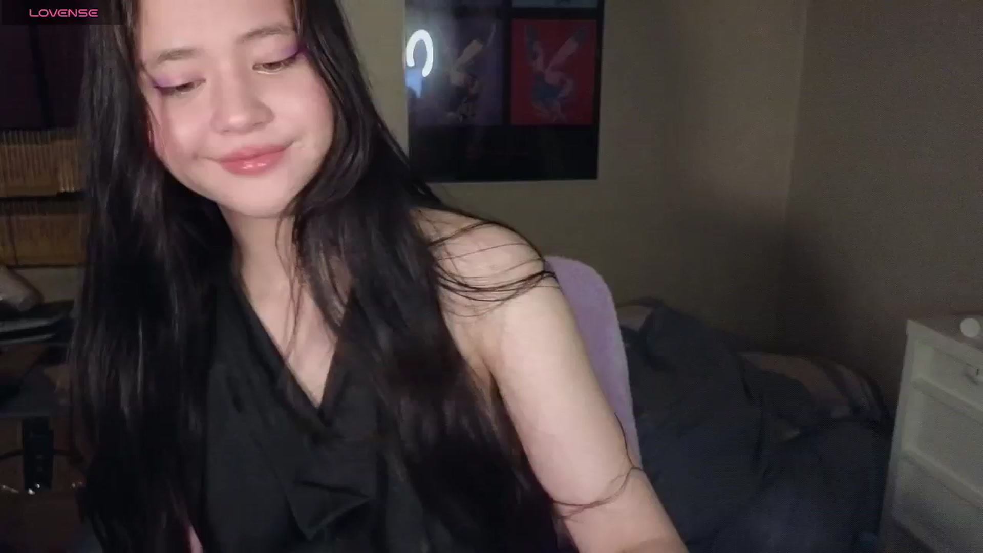 Gallery image thumbnail from Hot_goodness's myfreecams stream on, 04/15/2026, 20:25 image 6 of 20