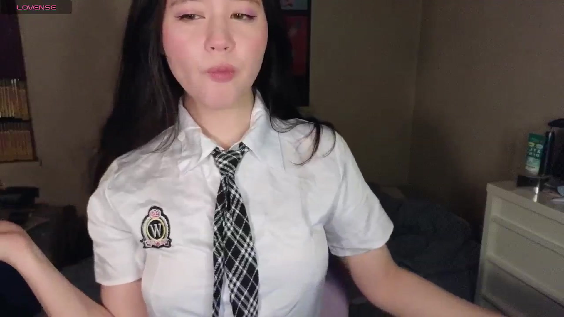 Gallery image thumbnail from Hot_goodness's myfreecams stream on, 04/18/2026, 19:16 image 6 of 20