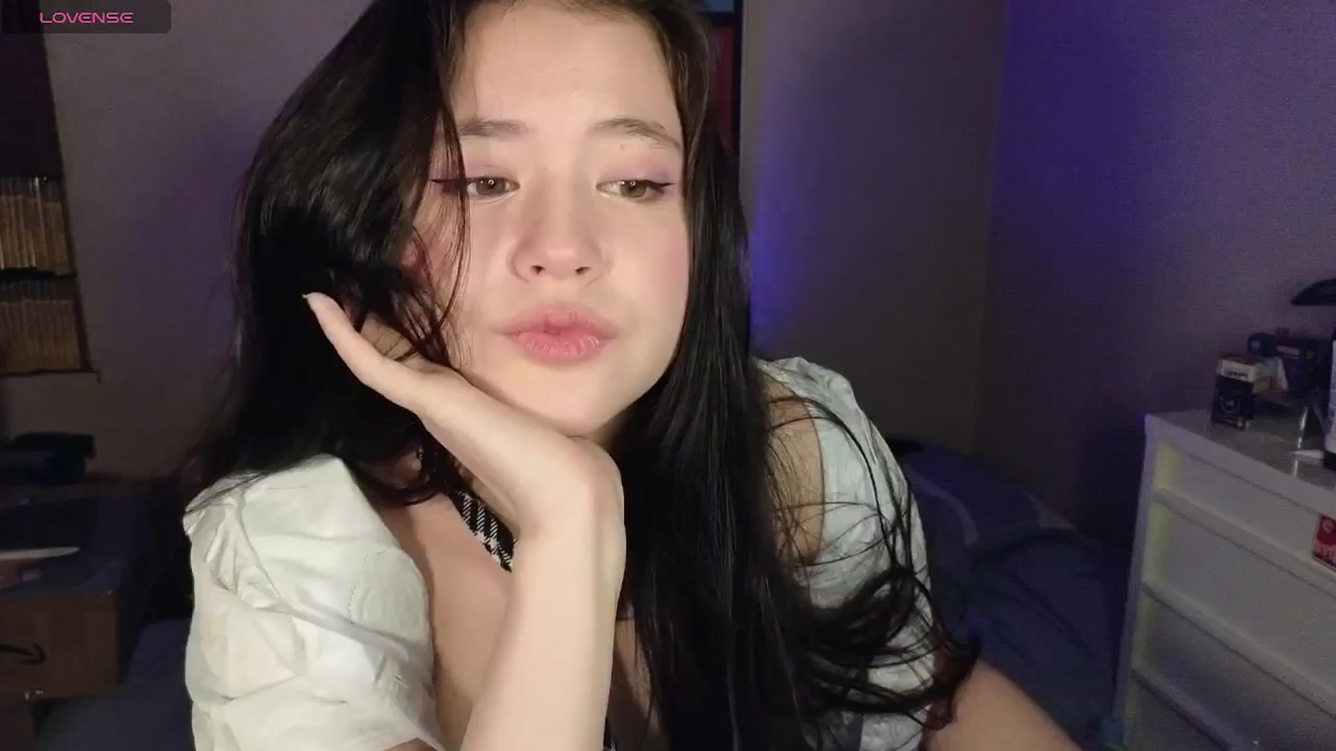 Gallery image thumbnail from Hot_goodness's myfreecams stream on, 04/19/2026, 19:00 image 13 of 20
