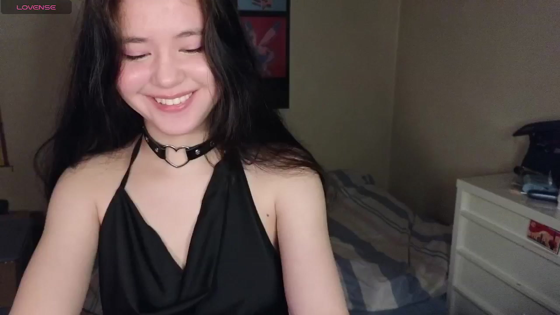 Gallery image thumbnail from Hot_goodness's myfreecams stream on, 04/26/2026, 19:22 image 6 of 20