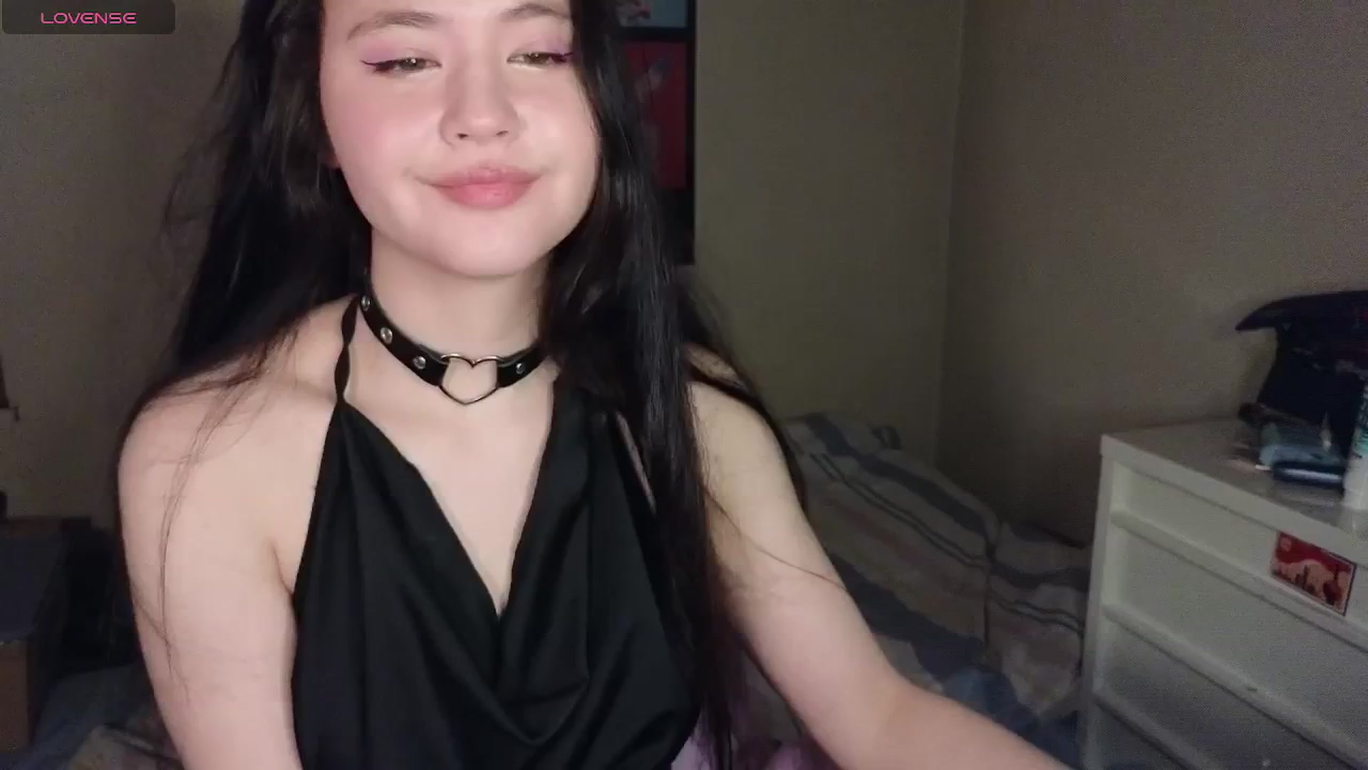 Gallery image thumbnail from Hot_goodness's myfreecams stream on, 04/26/2026, 19:22 image 15 of 20