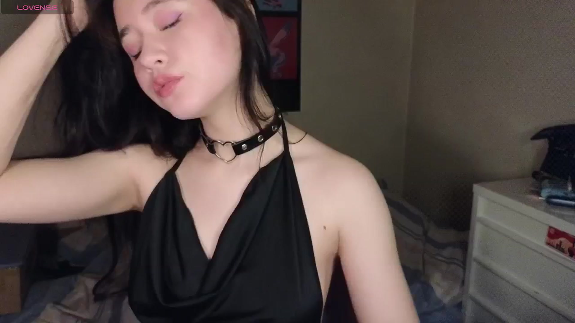 Gallery image thumbnail from Hot_goodness's myfreecams stream on, 04/26/2026, 19:22 image 4 of 20