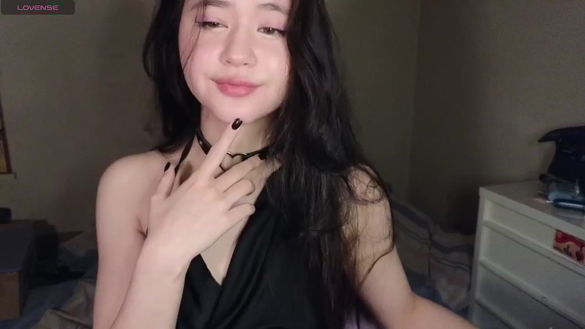 Gallery image thumbnail from Hot_goodness's myfreecams stream on, 04/26/2026, 19:22 image 5 of 20