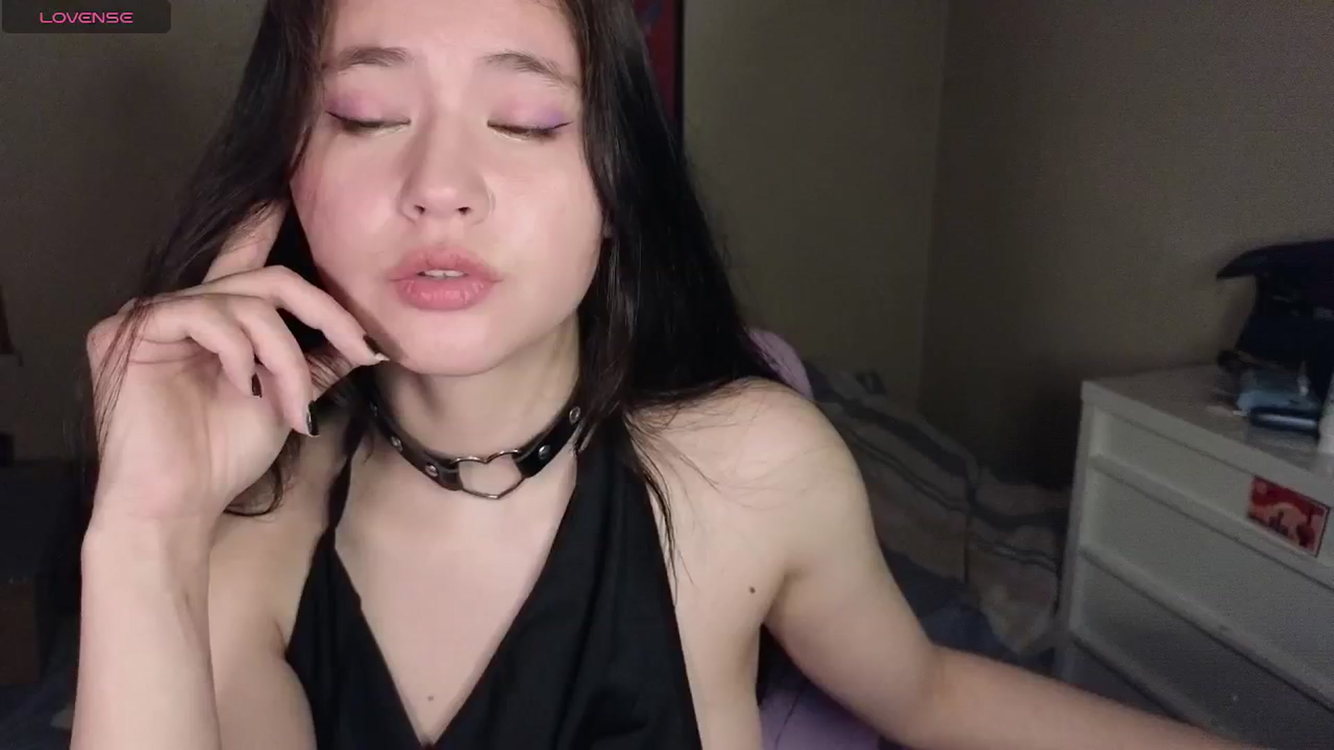 Gallery image thumbnail from Hot_goodness's myfreecams stream on, 04/26/2026, 19:54 image 6 of 20