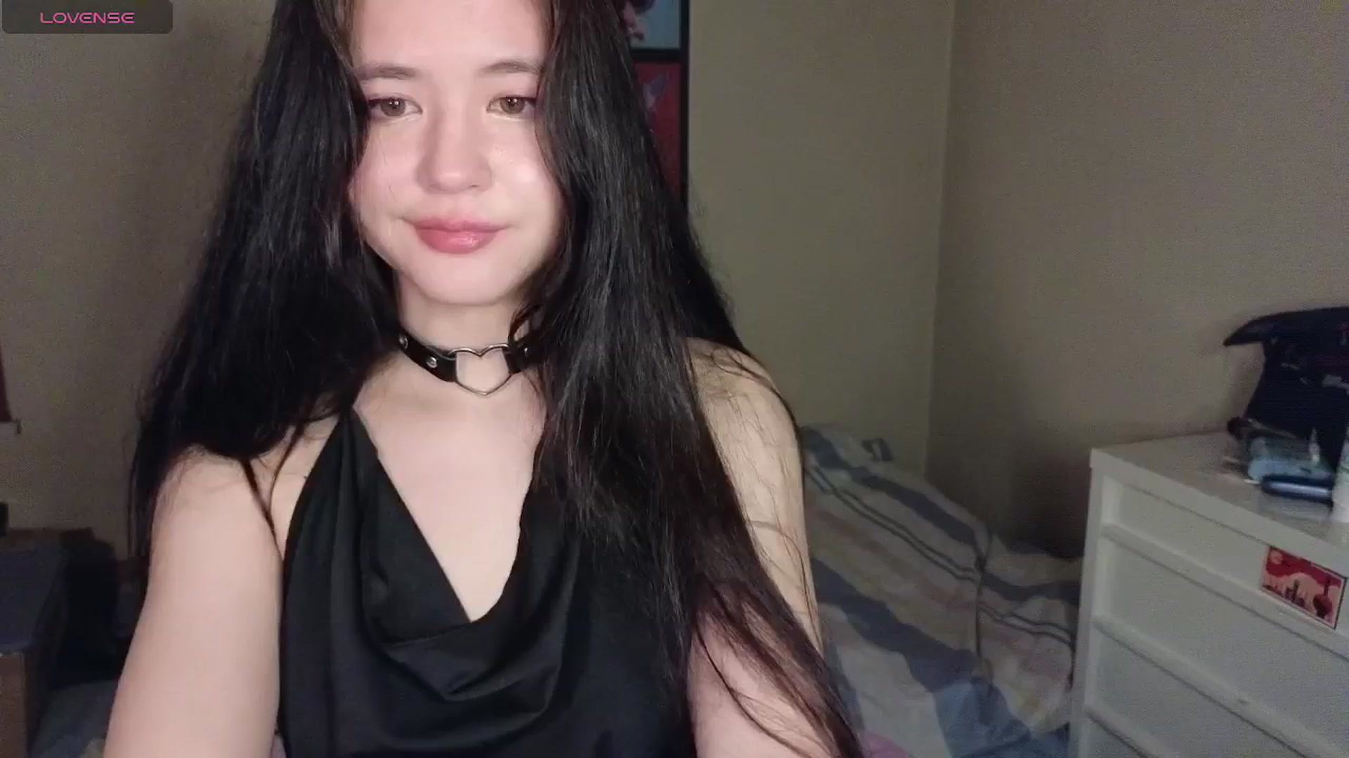 Gallery image thumbnail from Hot_goodness's myfreecams stream on, 04/26/2026, 19:54 image 15 of 20