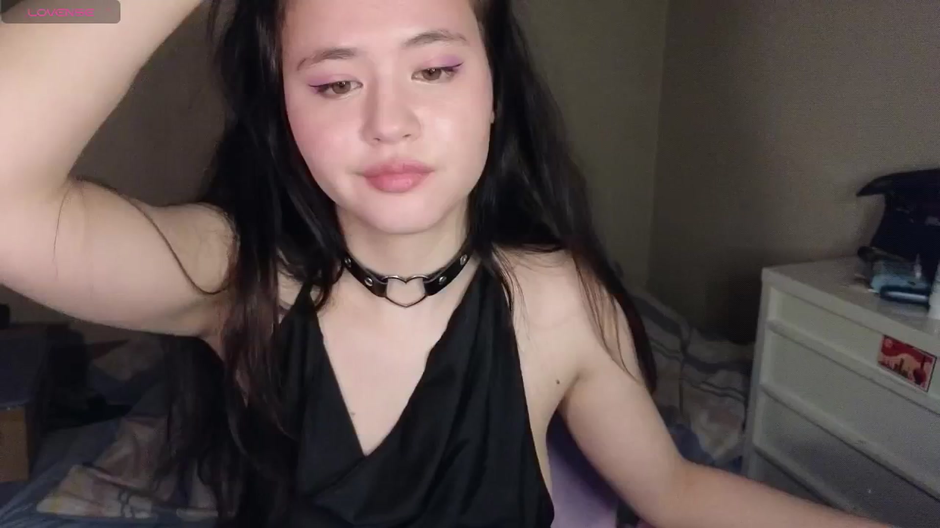 Gallery image thumbnail from Hot_goodness's myfreecams stream on, 04/26/2026, 19:54 image 8 of 20