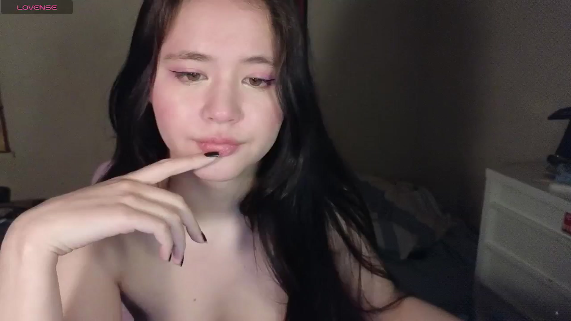 Gallery image thumbnail from Hot_goodness's myfreecams stream on, 04/27/2026, 18:37 image 8 of 20