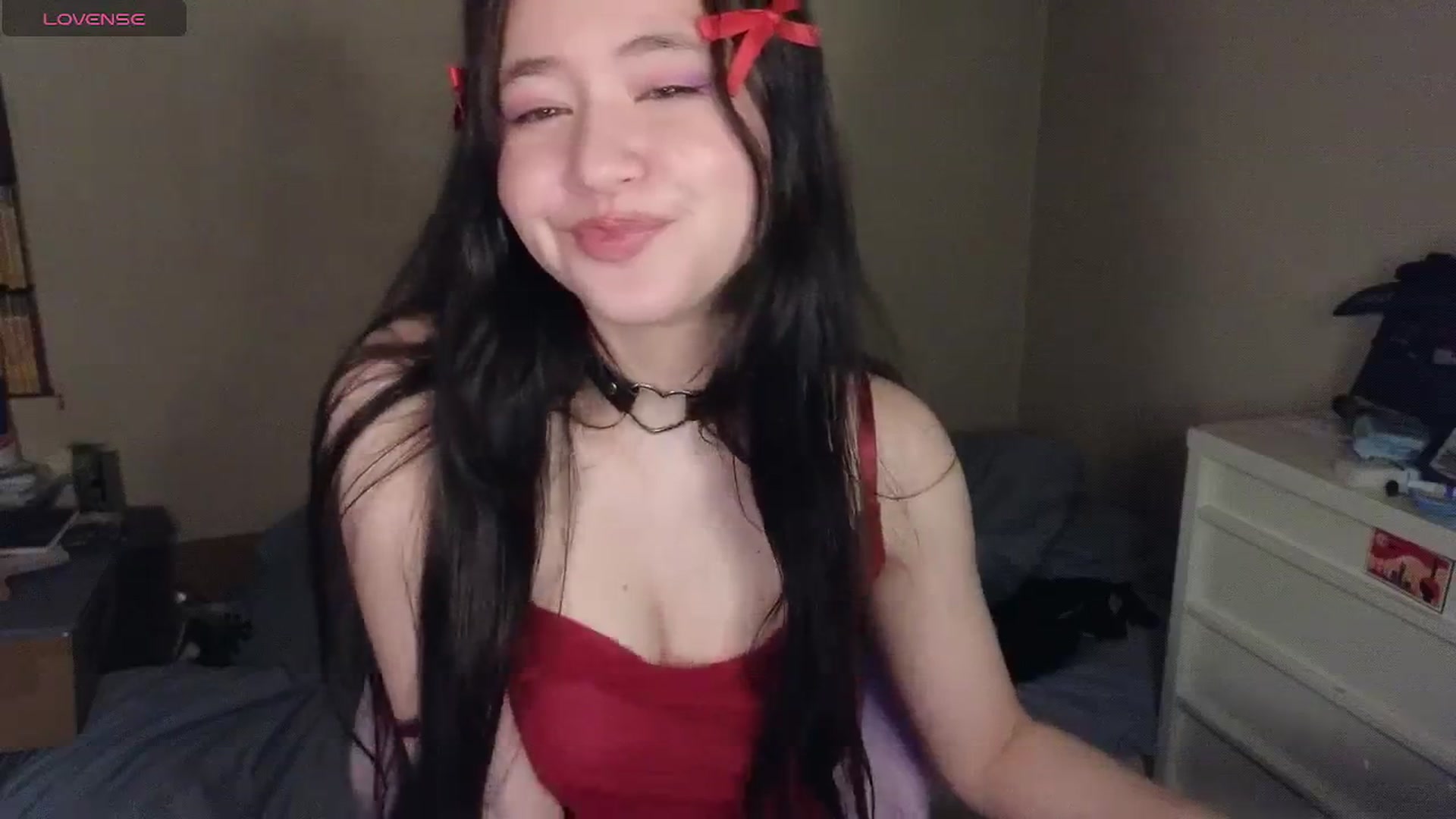 Gallery image thumbnail from Hot_goodness's myfreecams stream on, 04/30/2026, 18:13 image 9 of 20