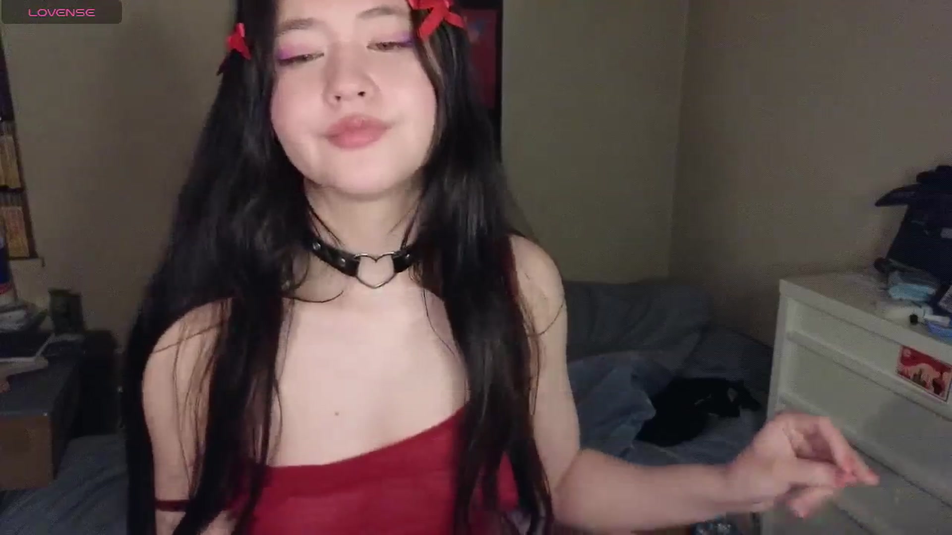 Gallery image thumbnail from Hot_goodness's myfreecams stream on, 04/30/2026, 18:13 image 11 of 20