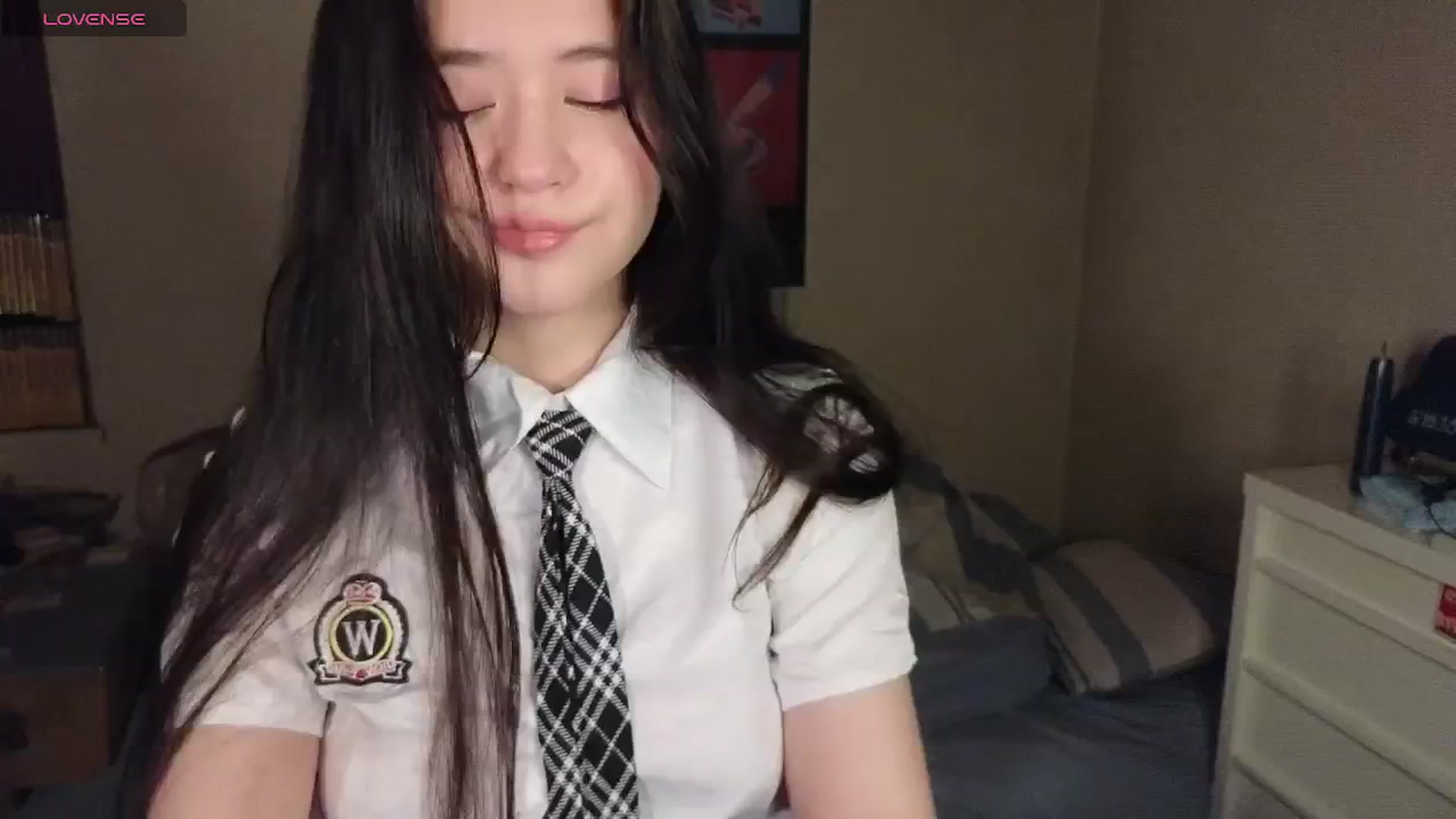 Gallery image thumbnail from Hot_goodness's myfreecams stream on, 05/03/2026, 18:26 image 4 of 20