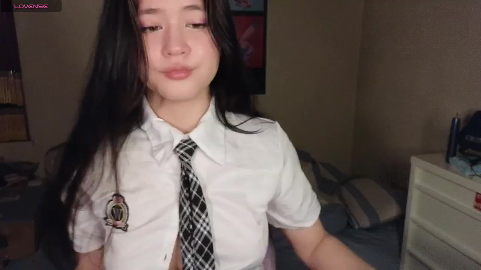 Gallery image thumbnail from Hot_goodness's myfreecams stream on, 05/03/2026, 18:26 image 7 of 20