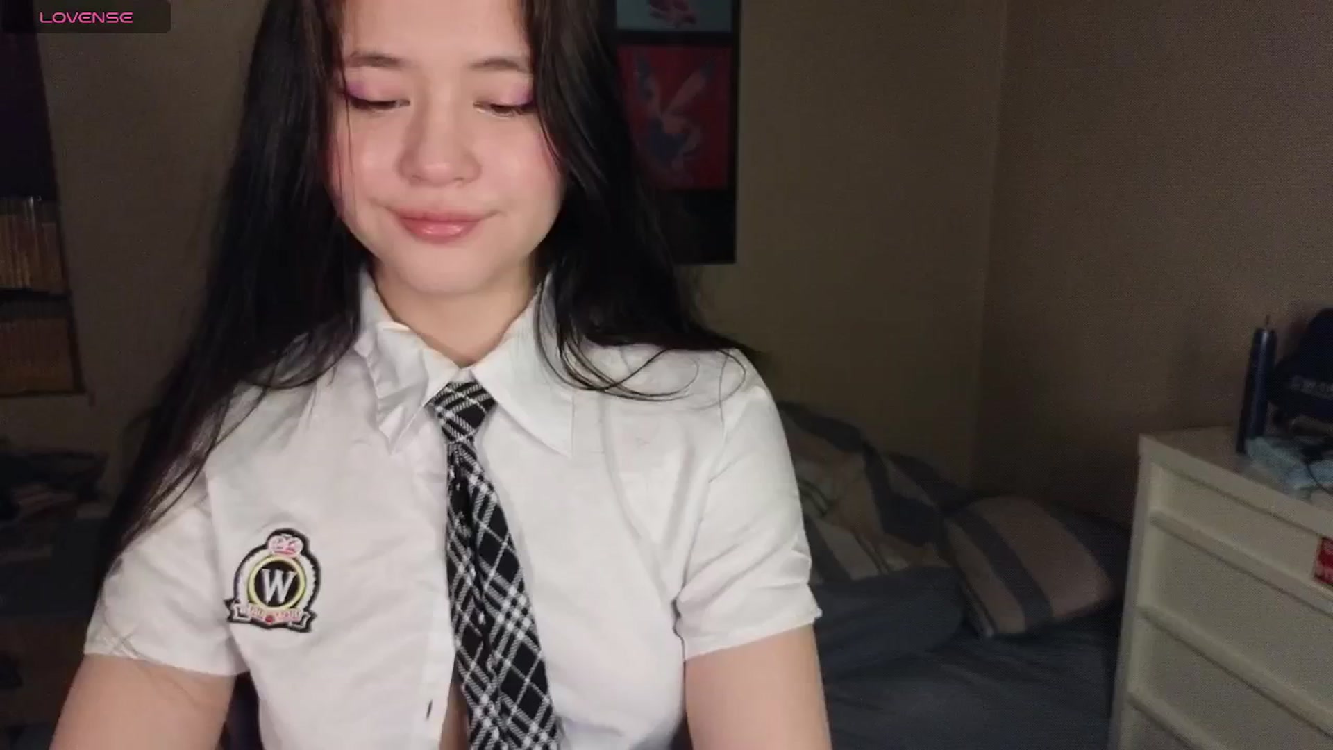 Gallery image thumbnail from Hot_goodness's myfreecams stream on, 05/03/2026, 18:26 image 8 of 20