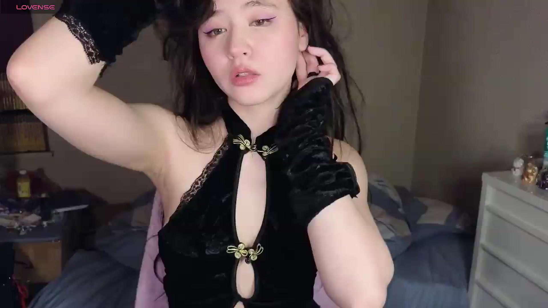 Gallery image thumbnail from Hot_goodness's myfreecams stream on, 05/17/2026, 16:52 image 7 of 20