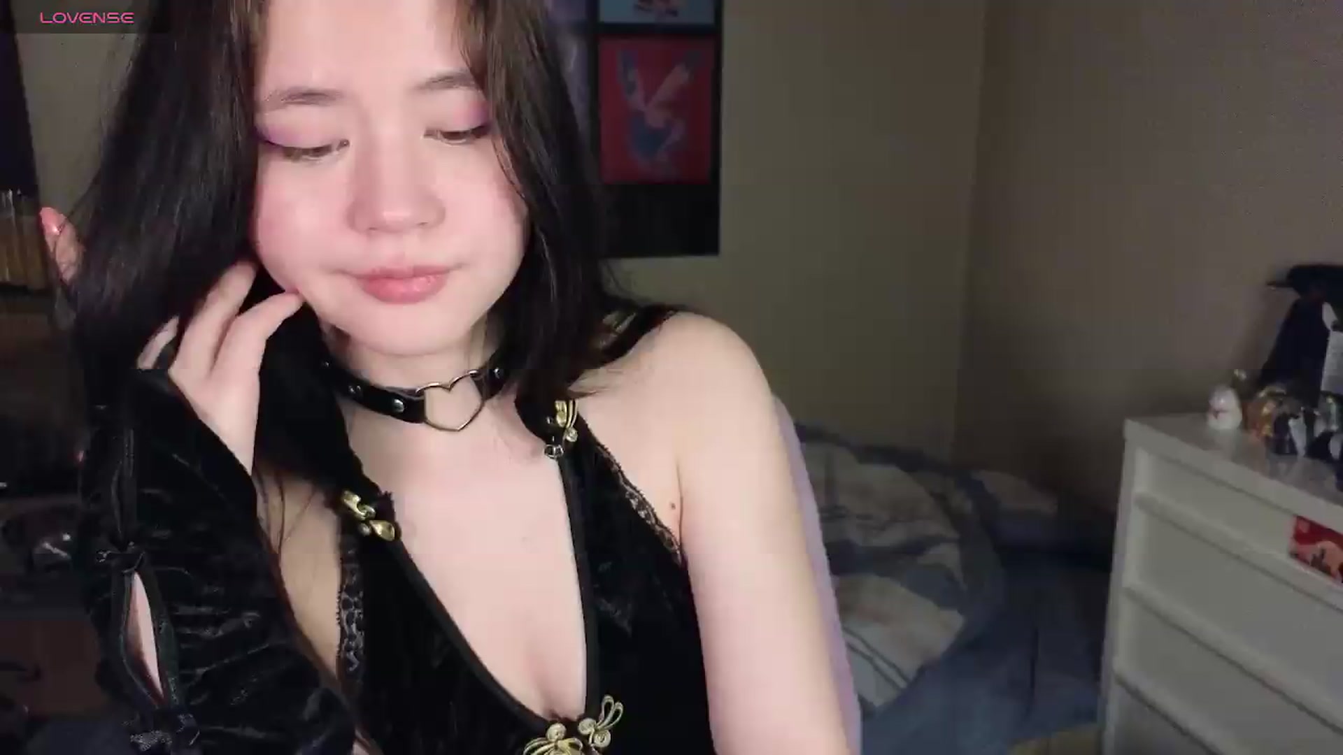 Gallery image thumbnail from Hot_goodness's myfreecams stream on, 05/22/2026, 19:37 image 4 of 20