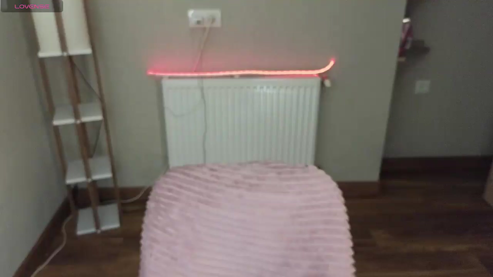 Gallery image thumbnail from Hot_goodness's myfreecams stream on, 07/18/2026, 19:24 image 18 of 20