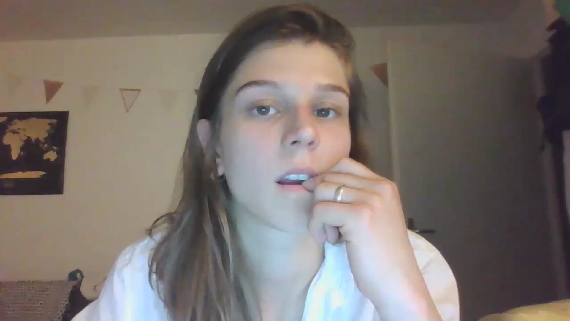 Gallery image thumbnail from Hot_kitty19's myfreecams stream on, 07/09/2023, 20:33 image 20 of 20