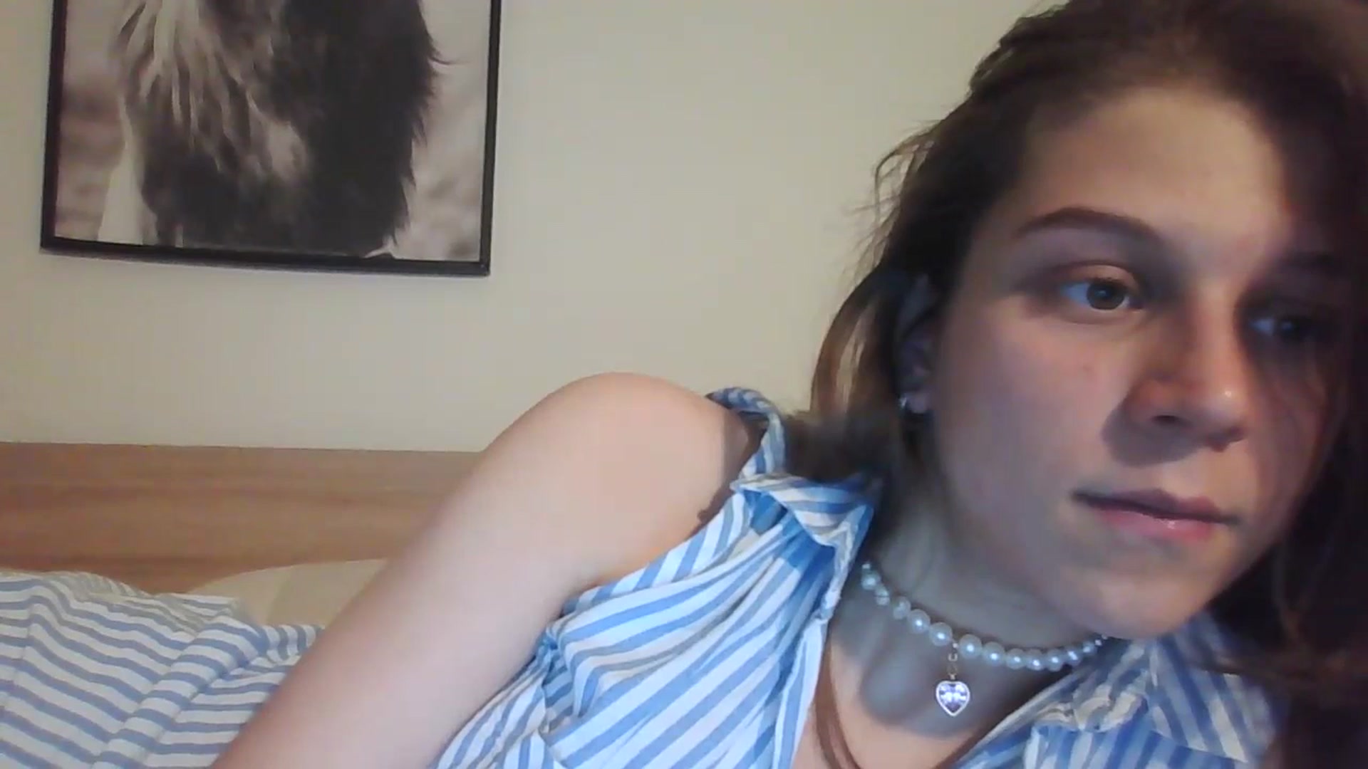 Gallery image thumbnail from Hot_kitty19's myfreecams stream on, 07/17/2023, 15:32 image 16 of 20