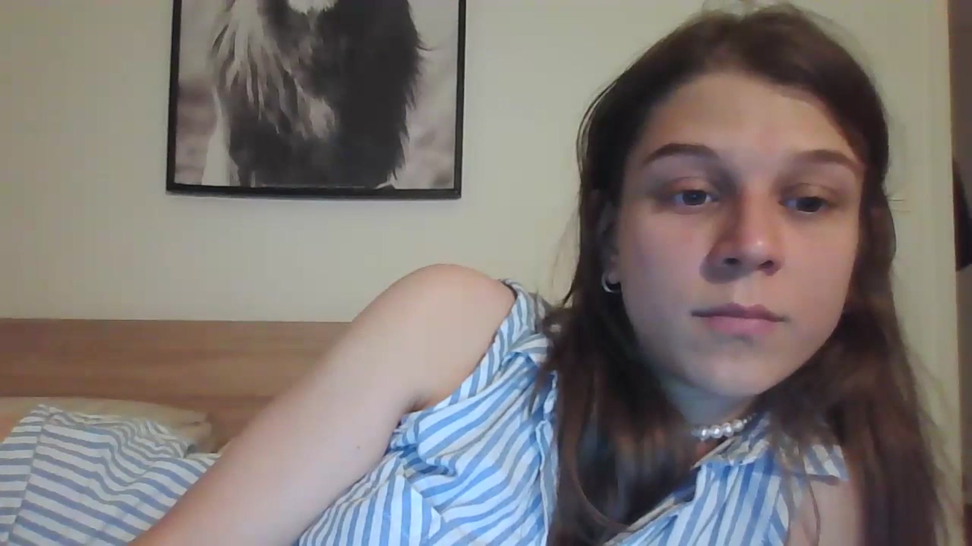 Gallery image thumbnail from Hot_kitty19's myfreecams stream on, 07/17/2023, 15:32 image 13 of 20