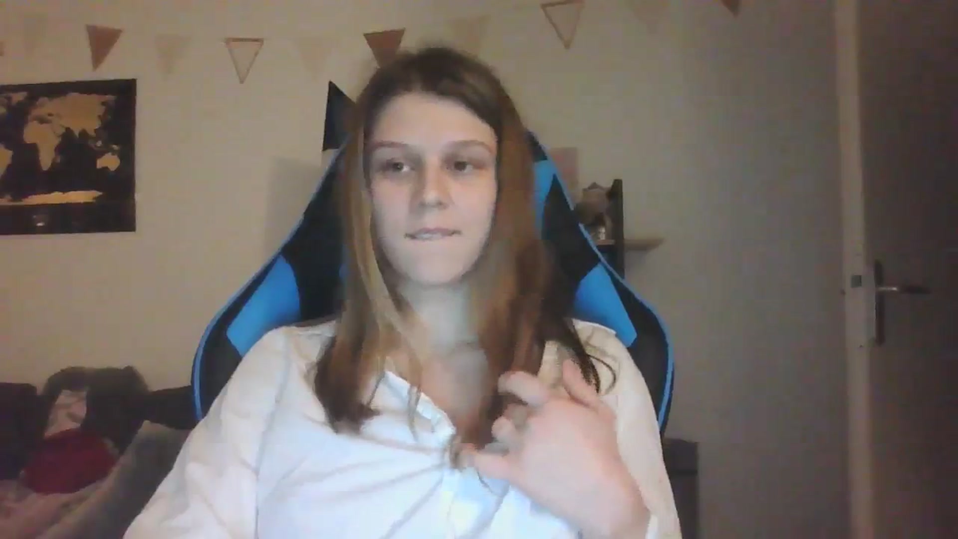 Gallery image thumbnail from Hot_kitty19's myfreecams stream on, 01/23/2024, 19:24 image 20 of 20