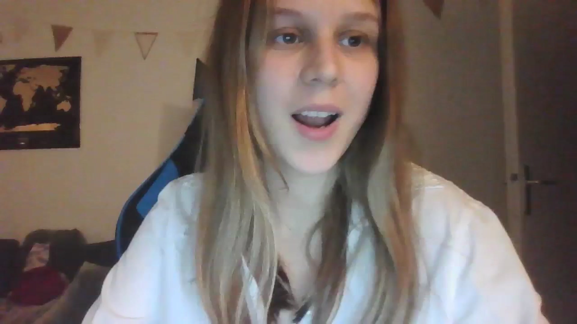 Gallery image thumbnail from Hot_kitty19's myfreecams stream on, 01/23/2024, 19:24 image 16 of 20