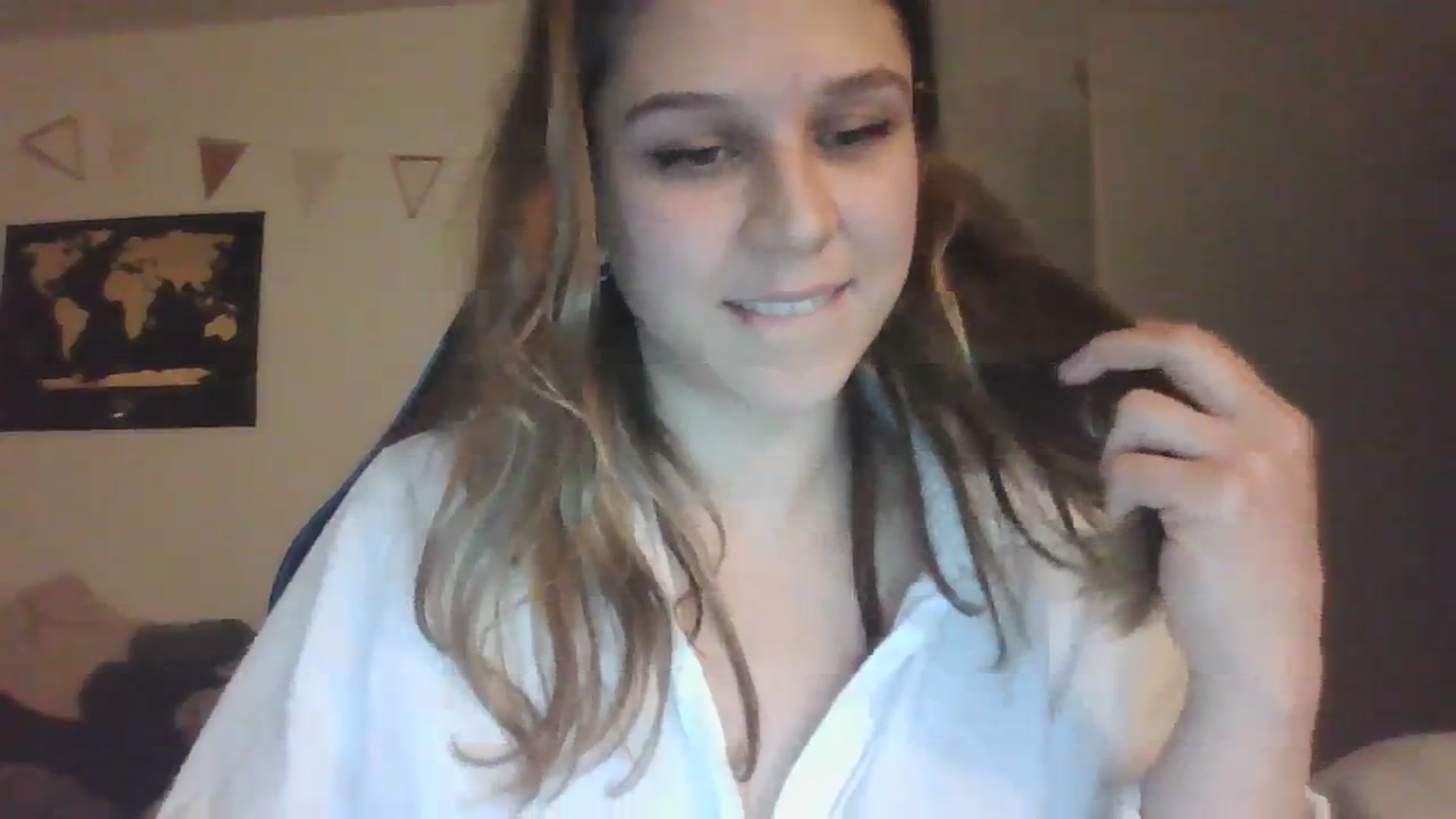 Gallery image thumbnail from Hot_kitty19's myfreecams stream on, 01/29/2024, 18:00 image 13 of 20
