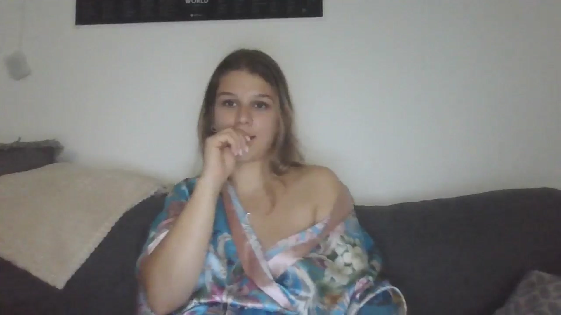 Gallery image thumbnail from Hot_kitty19's myfreecams stream on, 09/07/2025, 18:27 image 16 of 20