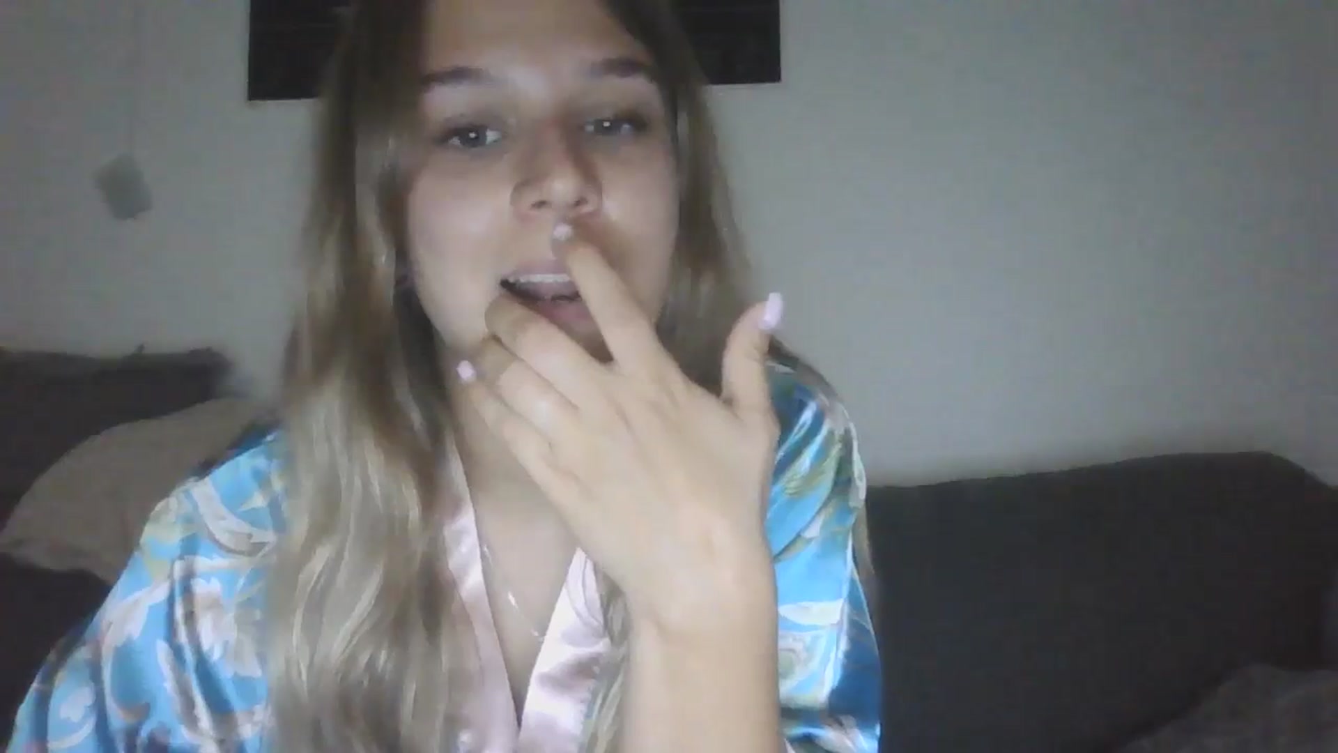 Gallery image thumbnail from Hot_kitty19's myfreecams stream on, 09/07/2025, 18:27 image 20 of 20