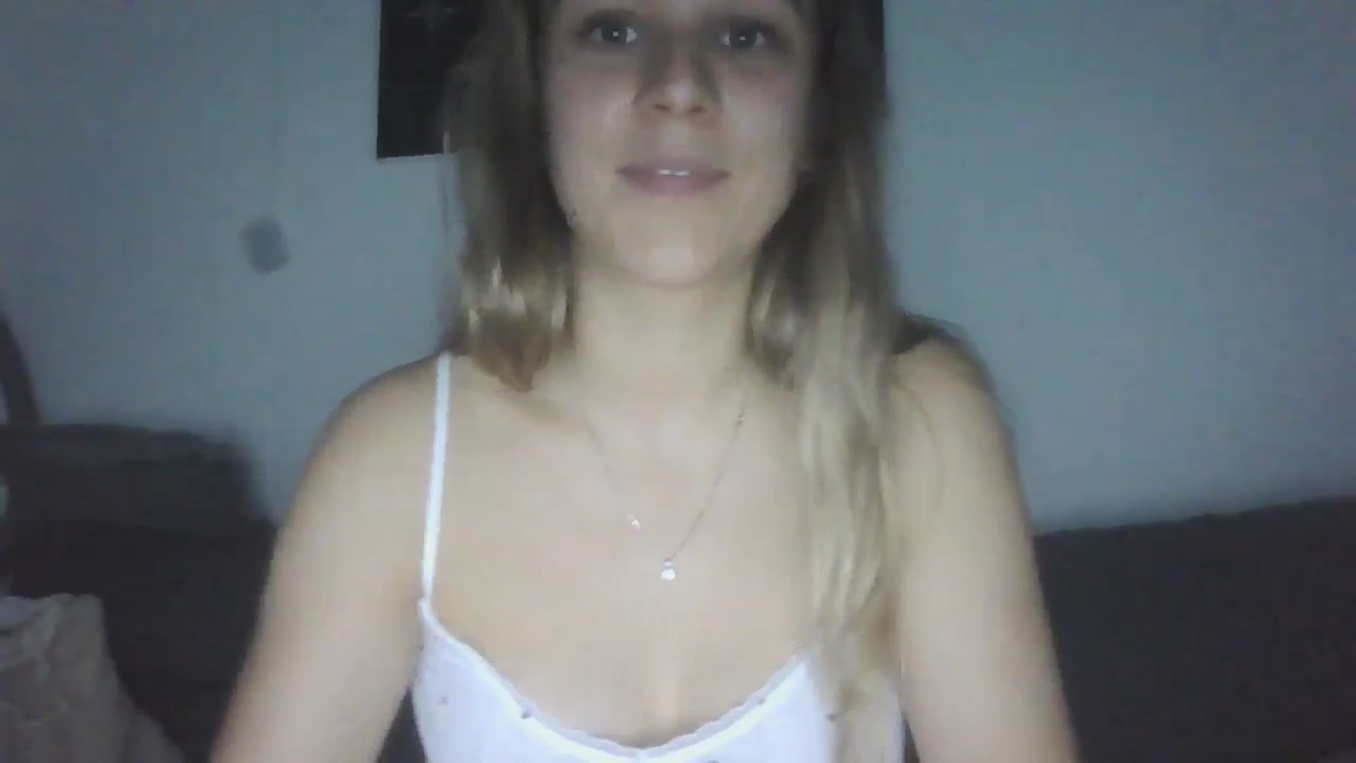 Gallery image thumbnail from Hot_kitty19's myfreecams stream on, 09/21/2025, 18:05 image 14 of 20