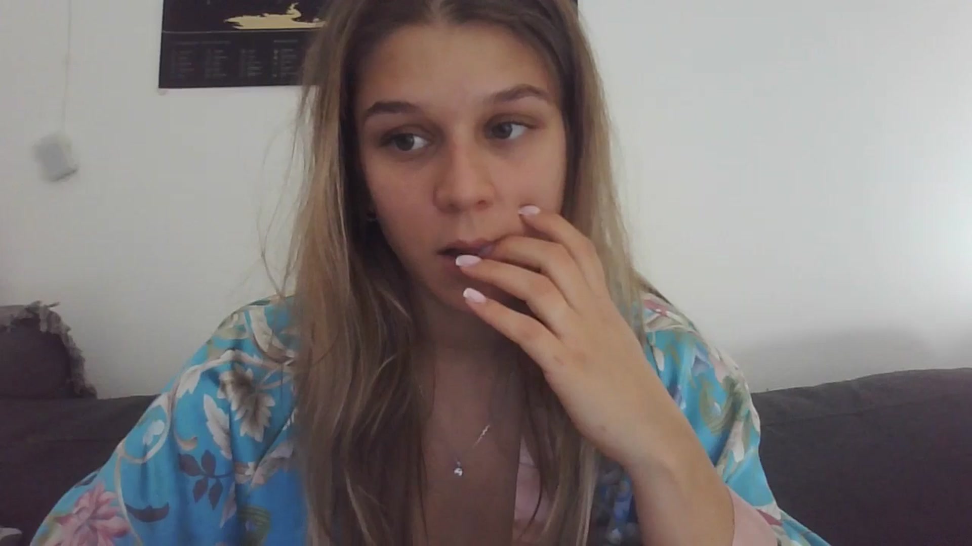 Gallery image thumbnail from Hot_kitty19's myfreecams stream on, 09/28/2025, 15:35 image 19 of 20