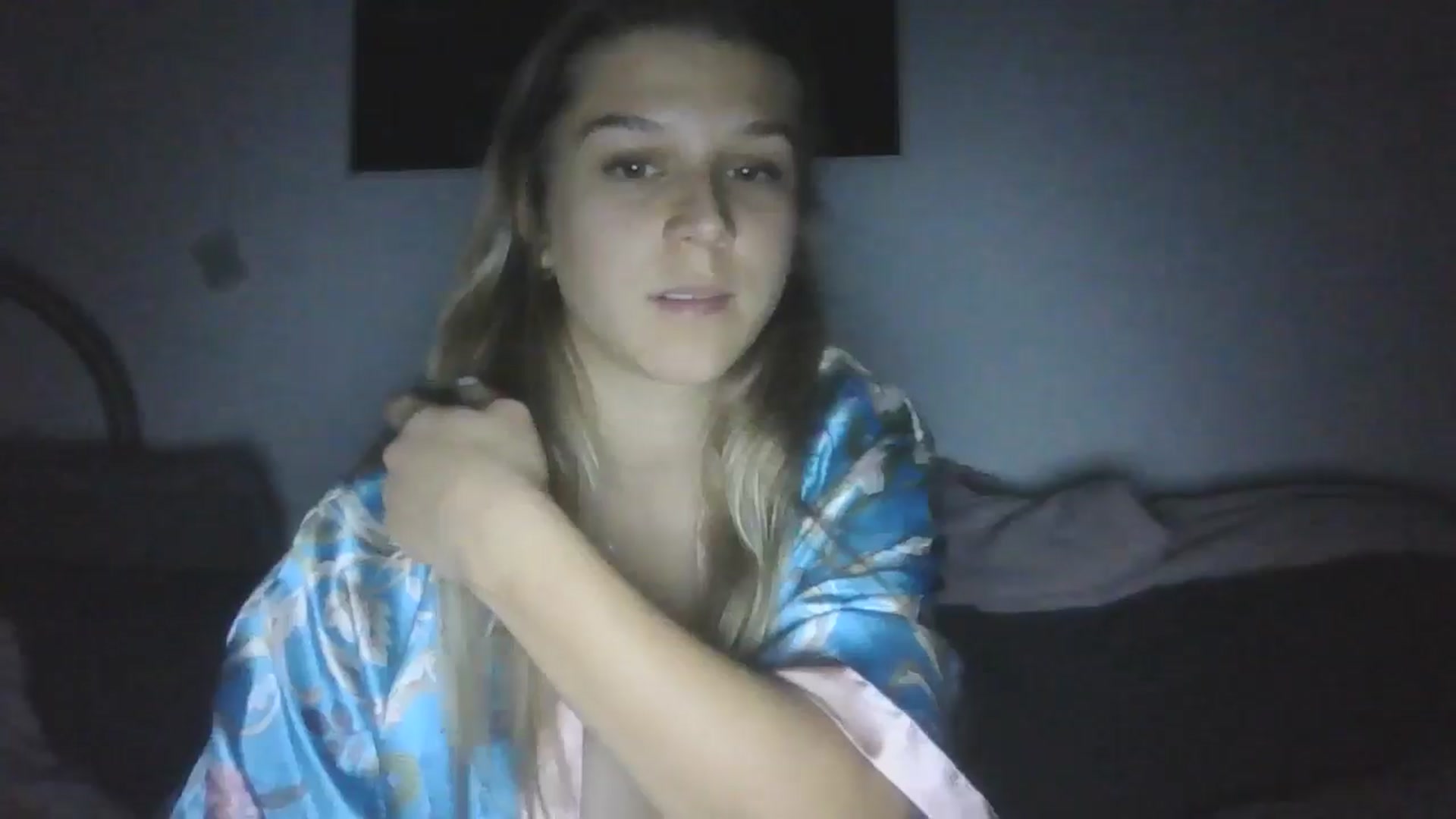 Gallery image thumbnail from Hot_kitty19's myfreecams stream on, 09/28/2025, 20:09 image 16 of 20