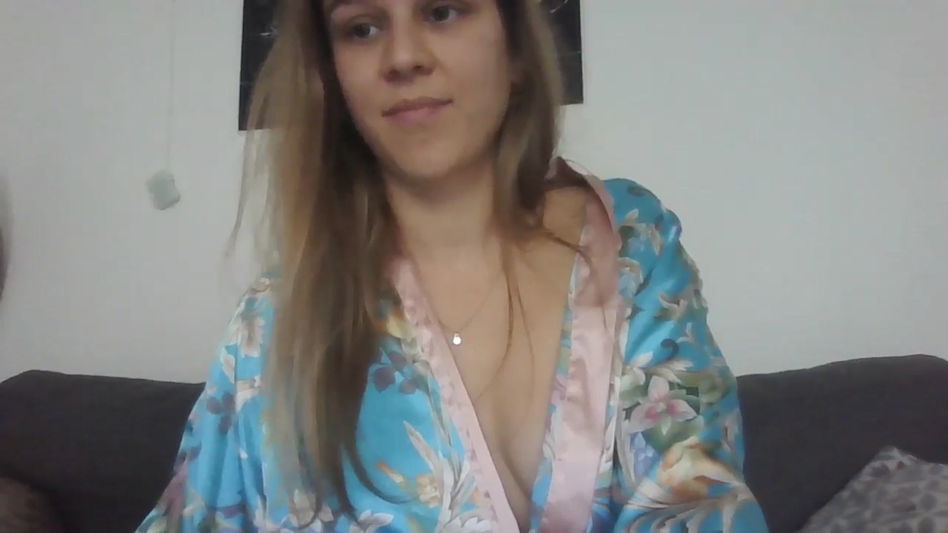 Gallery image thumbnail from Hot_kitty19's myfreecams stream on, 10/22/2025, 14:56 image 16 of 20