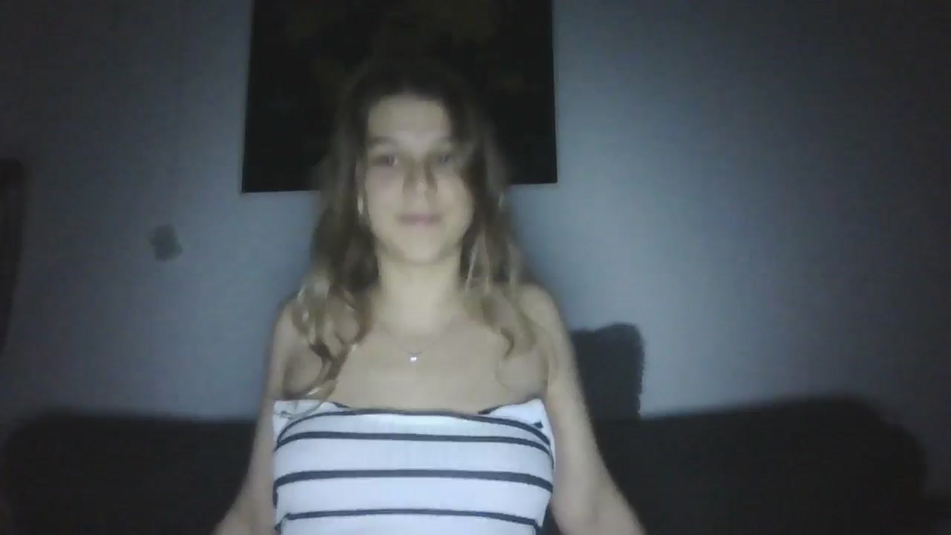 Gallery image thumbnail from Hot_kitty19's myfreecams stream on, 11/16/2025, 19:36 image 15 of 20
