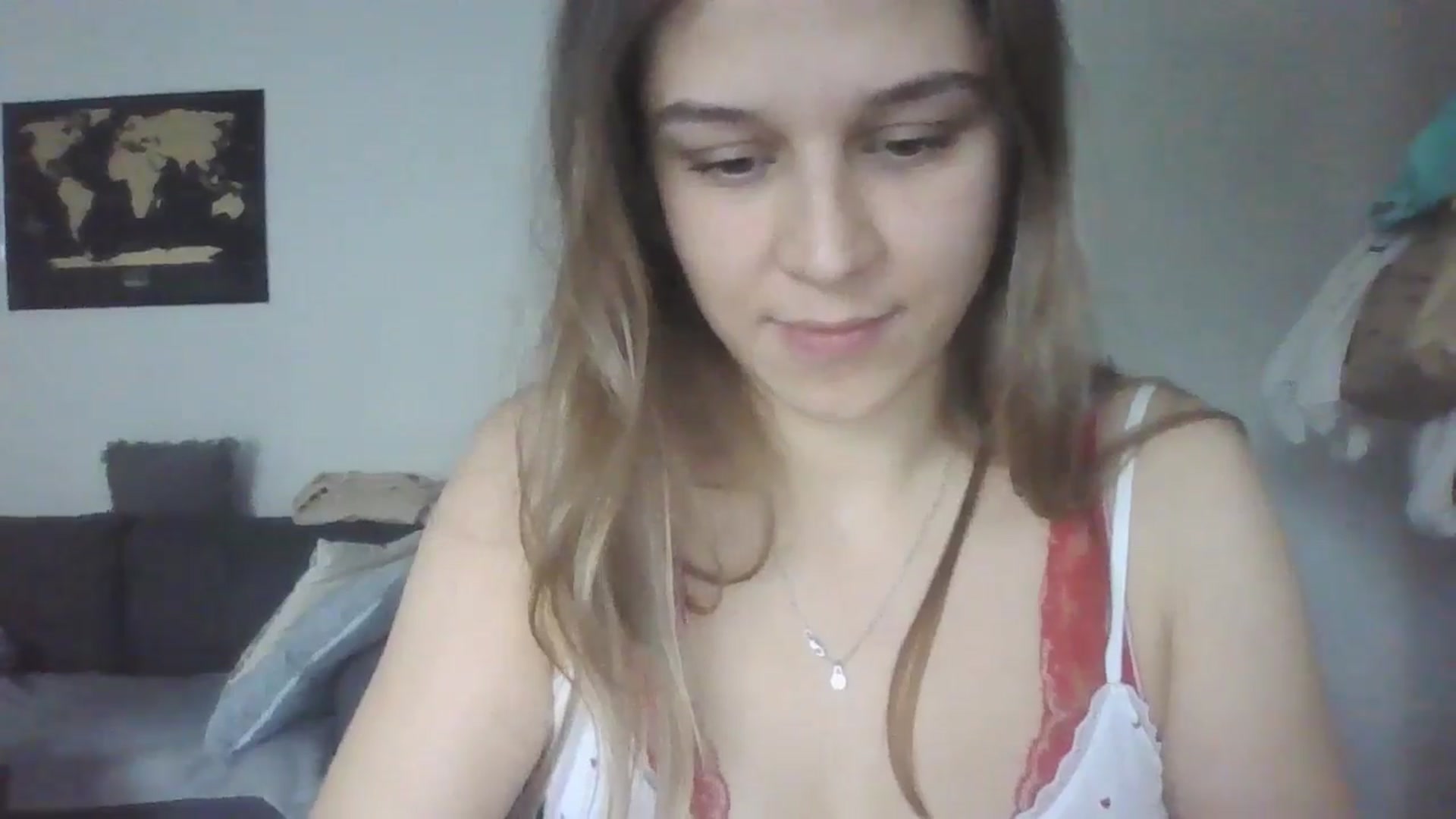 Gallery image thumbnail from Hot_kitty19's myfreecams stream on, 12/28/2025, 15:10 image 4 of 20