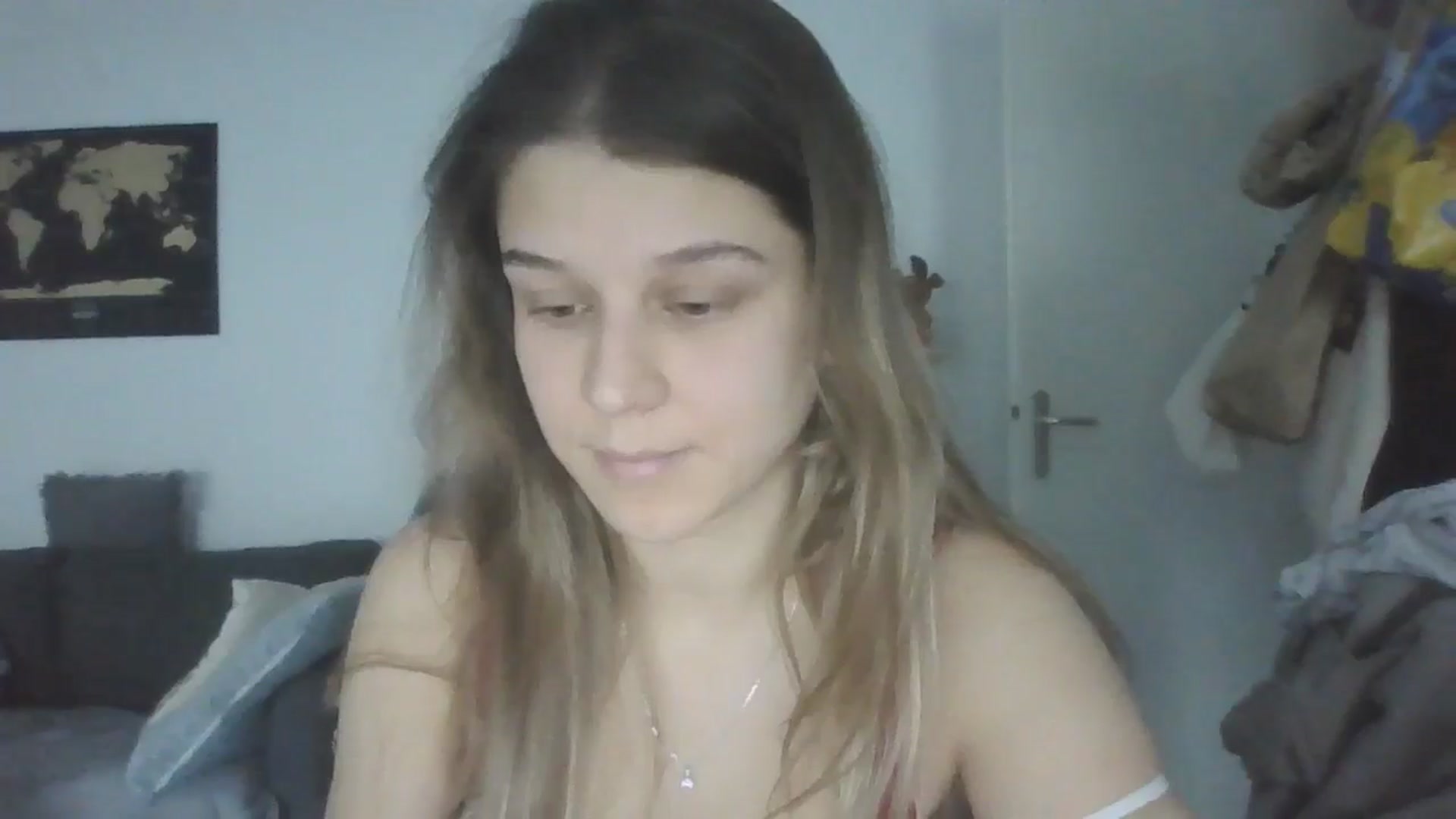 Gallery image thumbnail from Hot_kitty19's myfreecams stream on, 01/01/2026, 14:57 image 17 of 20