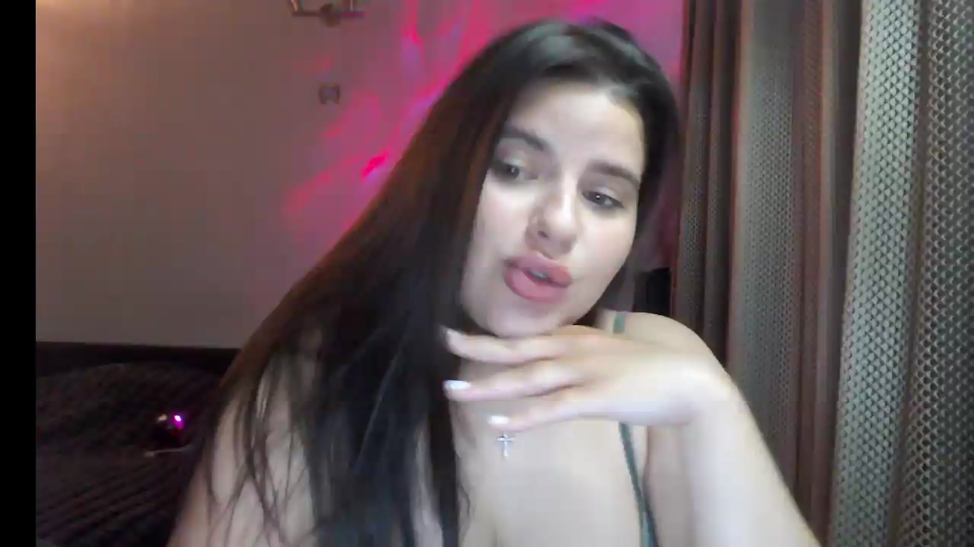 Gallery image thumbnail from Hot_mommy_ivy's myfreecams stream on, 06/11/2026, 10:39 image 19 of 20