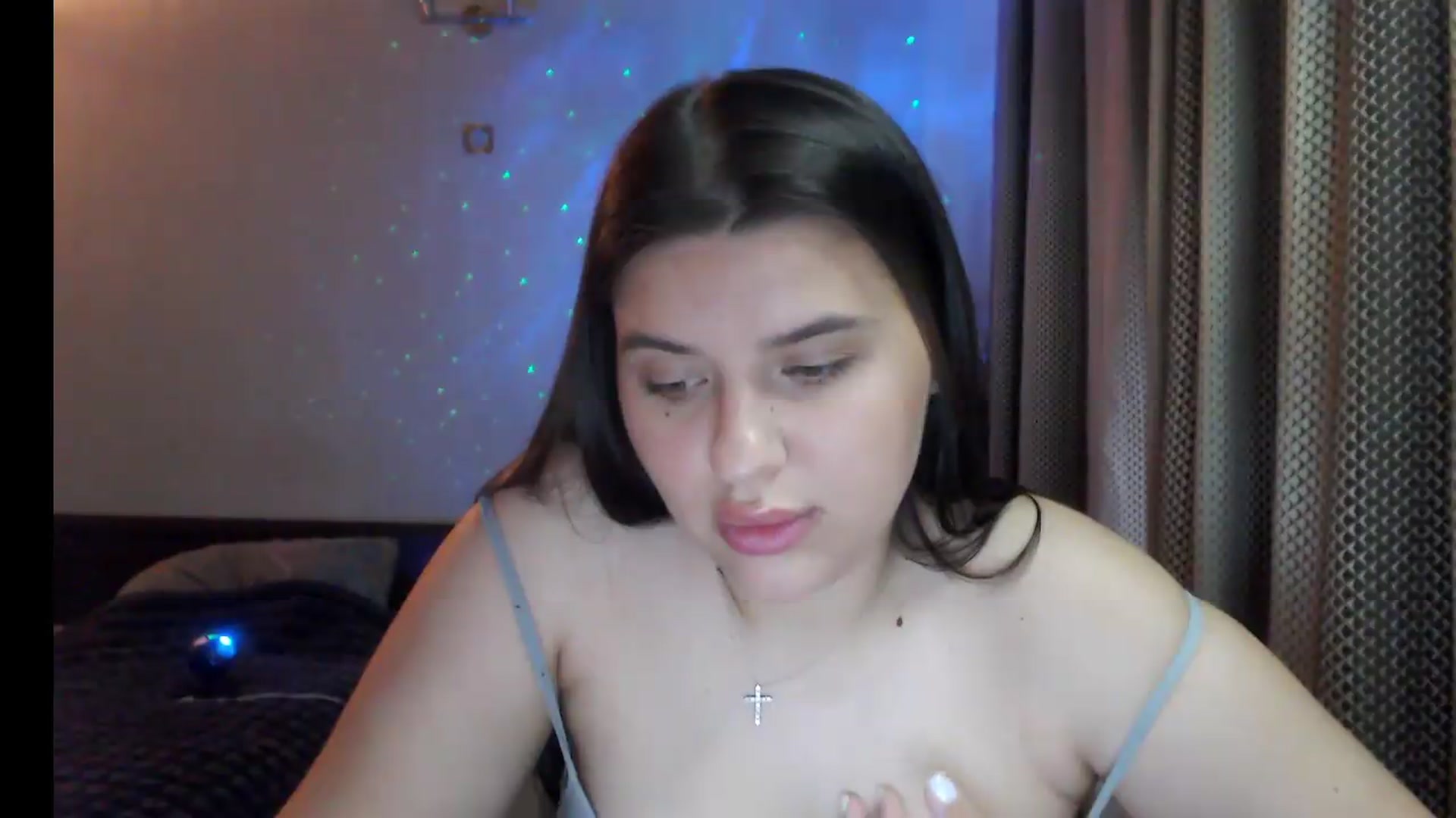 Gallery image thumbnail from Hot_mommy_ivy's myfreecams stream on, 06/15/2026, 10:20 image 16 of 20