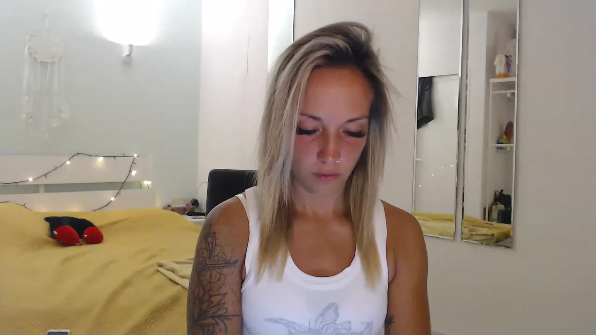Gallery image thumbnail from Hotangelalli's myfreecams stream on, 07/27/2023, 23:23 image 7 of 20