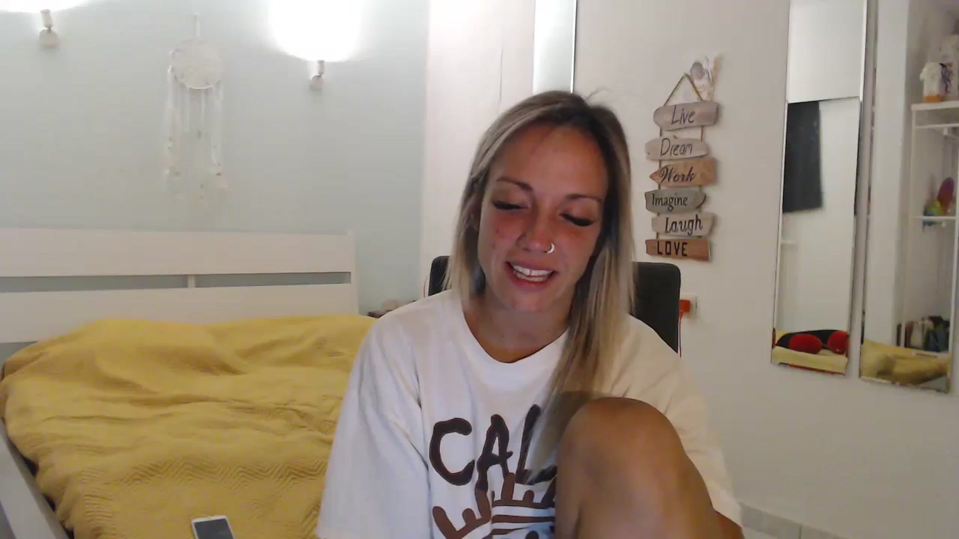 Gallery image thumbnail from Hotangelalli's myfreecams stream on, 08/26/2023, 24:46 image 1 of 20