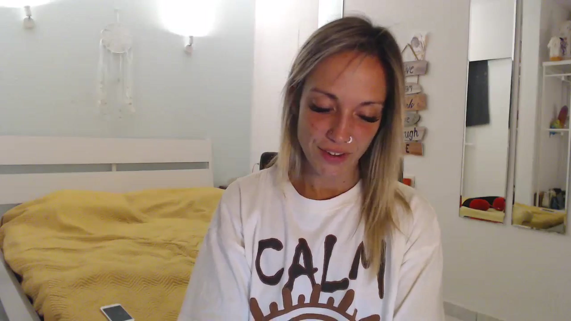 Gallery image thumbnail from Hotangelalli's myfreecams stream on, 08/26/2023, 24:46 image 11 of 20
