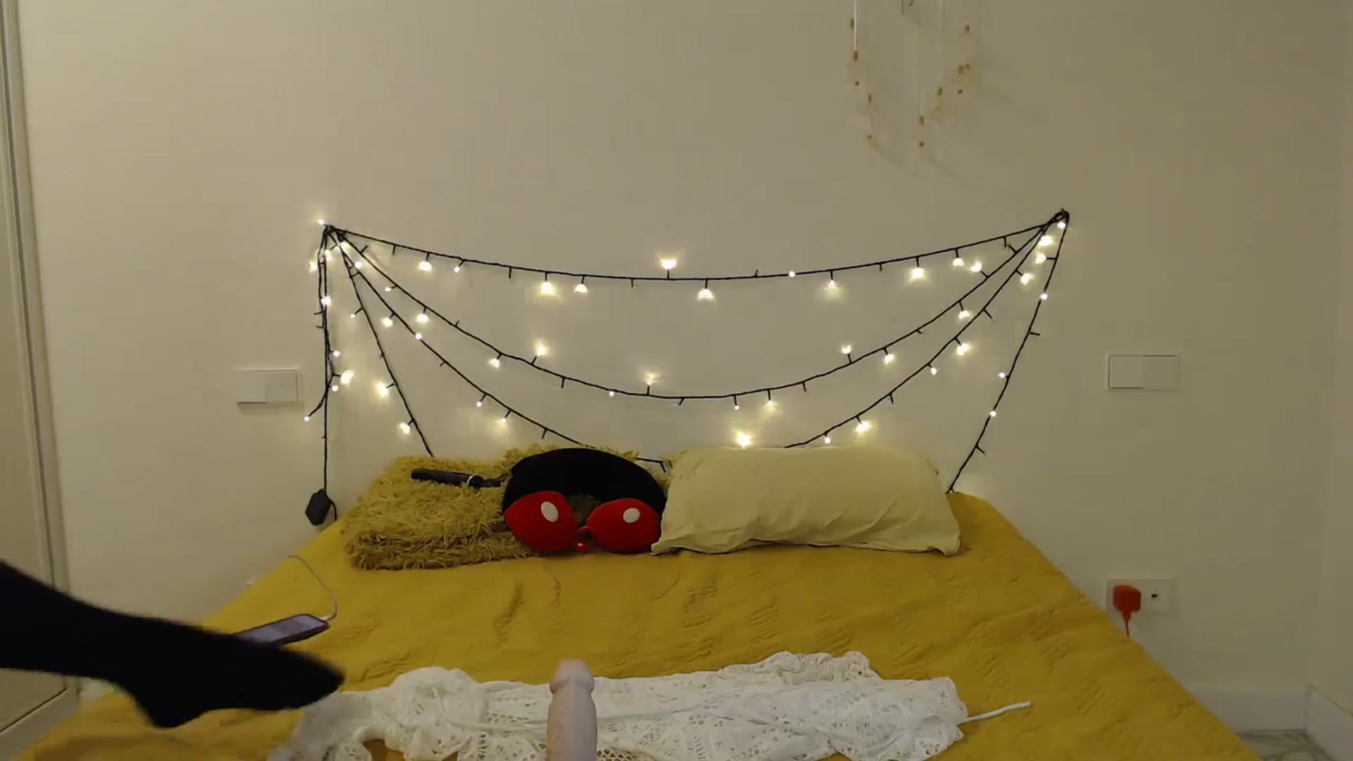 Gallery image thumbnail from Hotangelalli's myfreecams stream on, 01/24/2024, 23:31 image 7 of 20