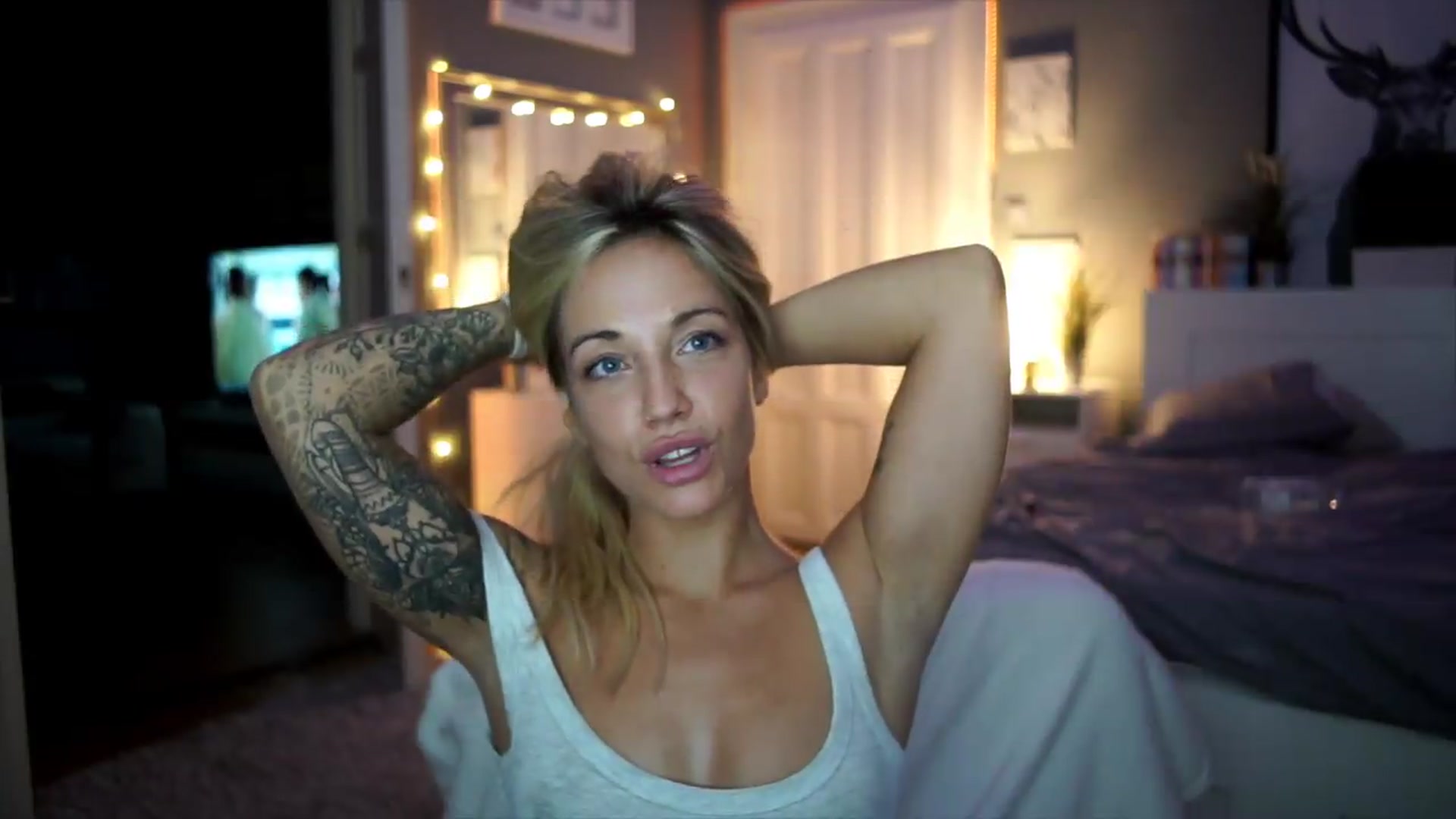 Gallery image thumbnail from Hotangelalli's myfreecams stream on, 08/06/2026, 01:08 image 2 of 20