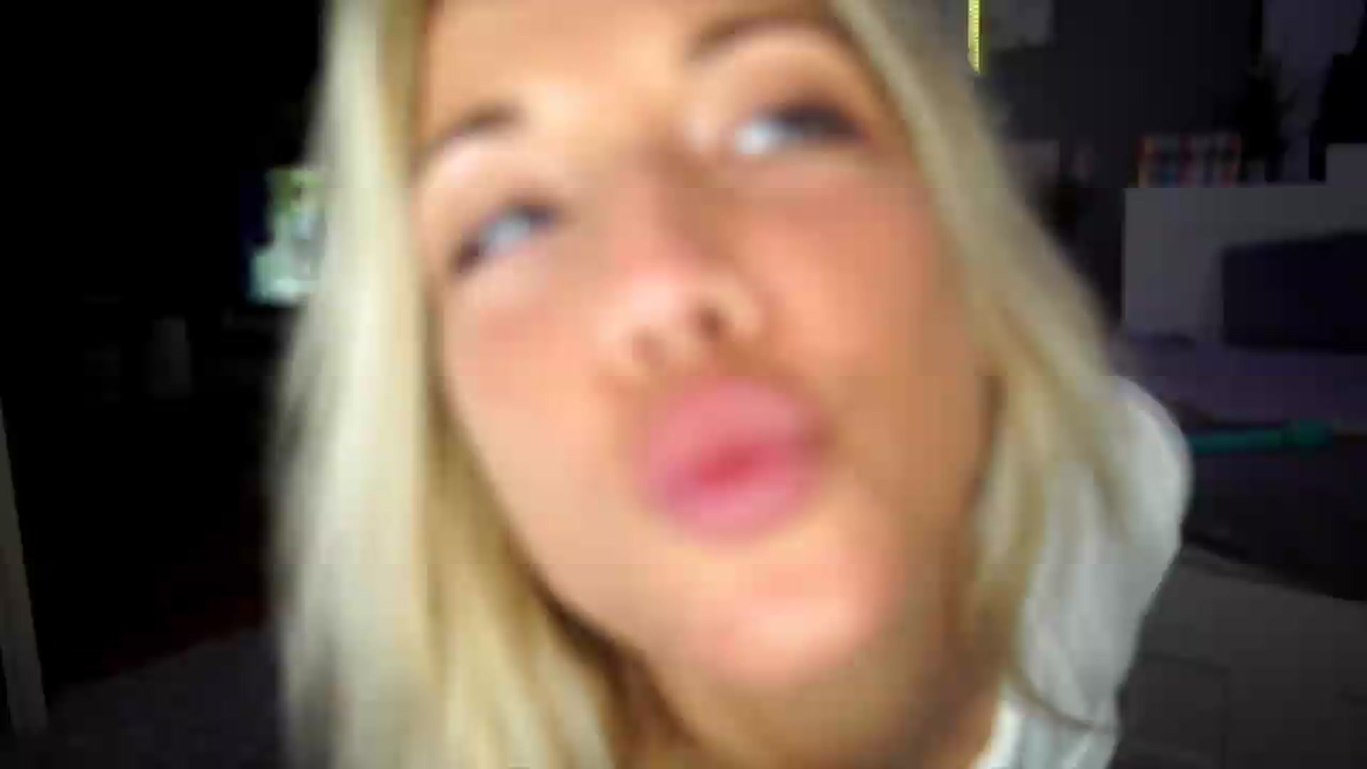 Gallery image thumbnail from Hotangelalli's myfreecams stream on, 08/08/2026, 01:01 image 2 of 20