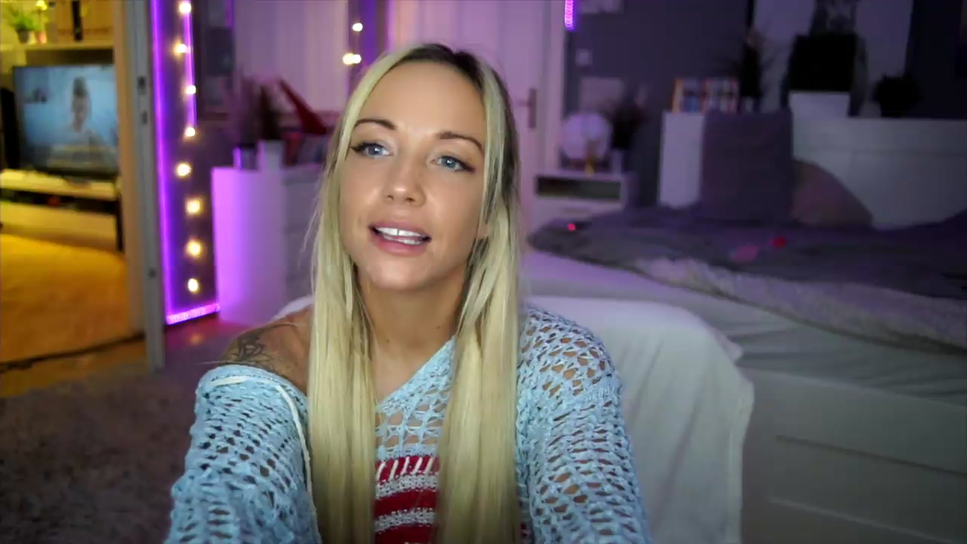 Gallery image thumbnail from Hotangelalli's myfreecams stream on, 08/22/2026, 02:44 image 5 of 20