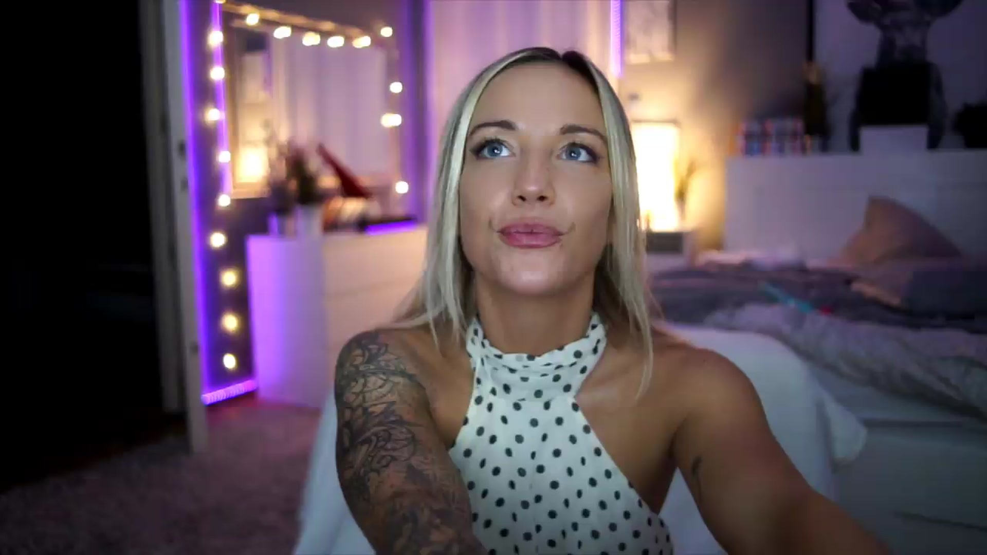 Gallery image thumbnail from Hotangelalli's myfreecams stream on, 08/23/2026, 05:51 image 20 of 20