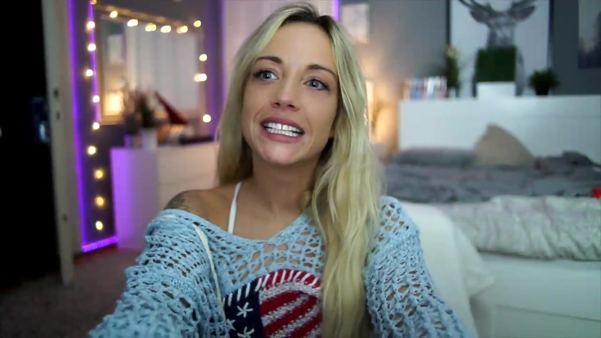 Gallery image thumbnail from Hotangelalli's myfreecams stream on, 08/25/2026, 05:32 image 9 of 20