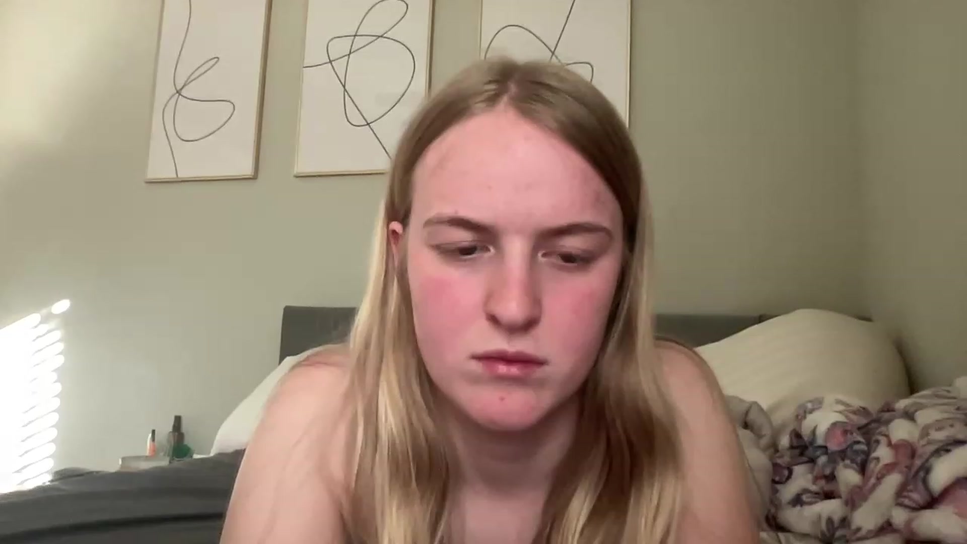 Gallery image thumbnail from Hotblonde44's myfreecams stream on, 03/30/2023, 23:01 image 13 of 20